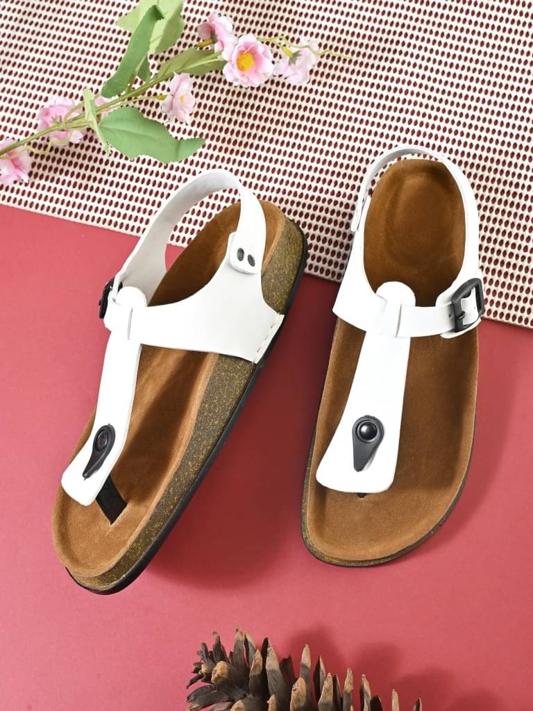     			Sir Corbett White Women's Flats