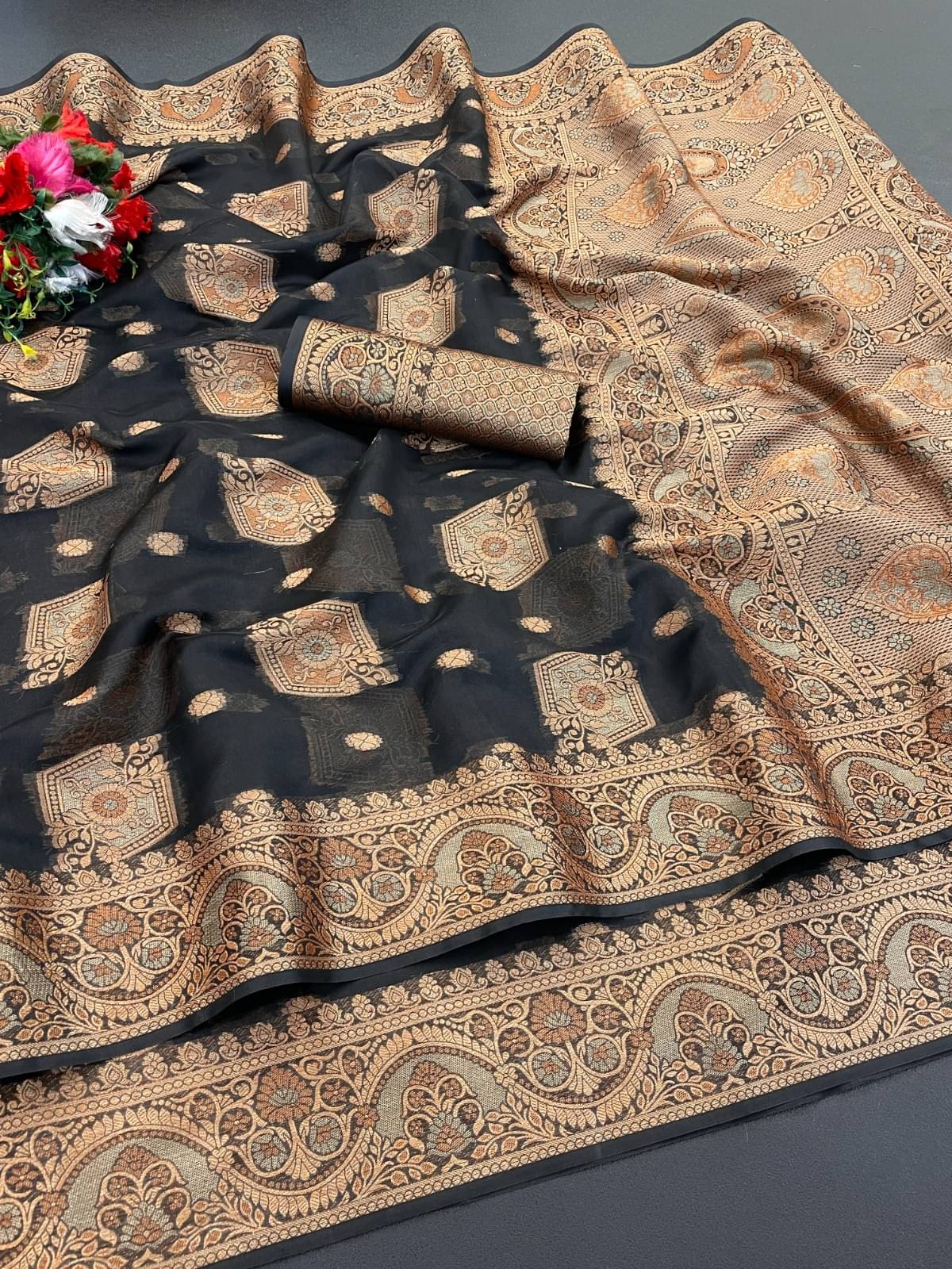 A TO Z CART Organza Printed Regular Saree With Unstitched Blouse Piece ( Black ) A TO Z CART Organza Printed Regular Saree With Unstitched Blouse Piece ( Black )