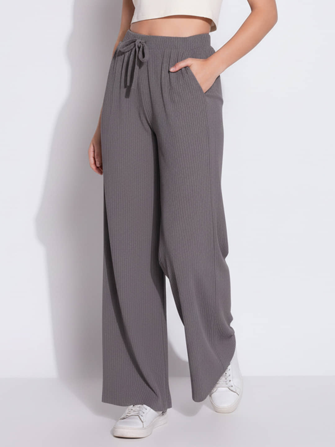 DTR FASHION Women Cotton Blend Wide Leg Trousers ( Green ) - Trousers | Buy online on ZillyBuy