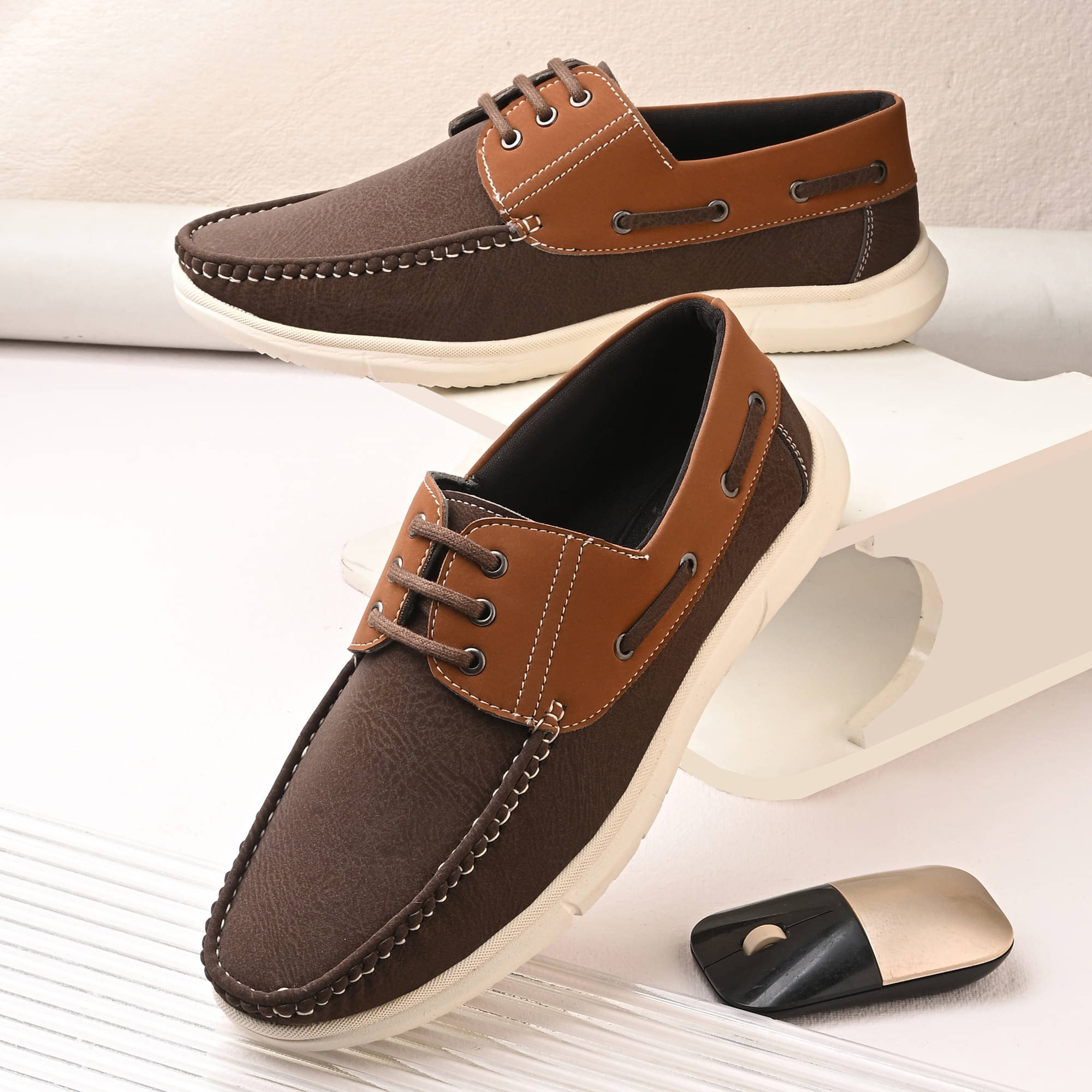     			Leeport Brown Men's Outdoor Shoes