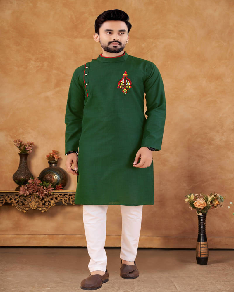 DS Creations Green Cotton Men's Regular Kurta ( Pack of 1 ) DS Creations Green Cotton Men's Regular Kurta ( Pack of 1 )