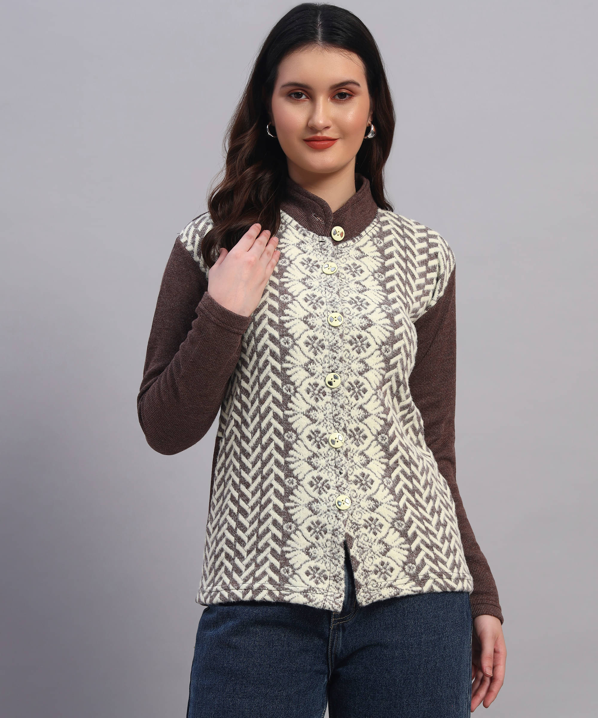     			GRAND MALBORK Women Woollen Round Neck Cardigan ( Brown )