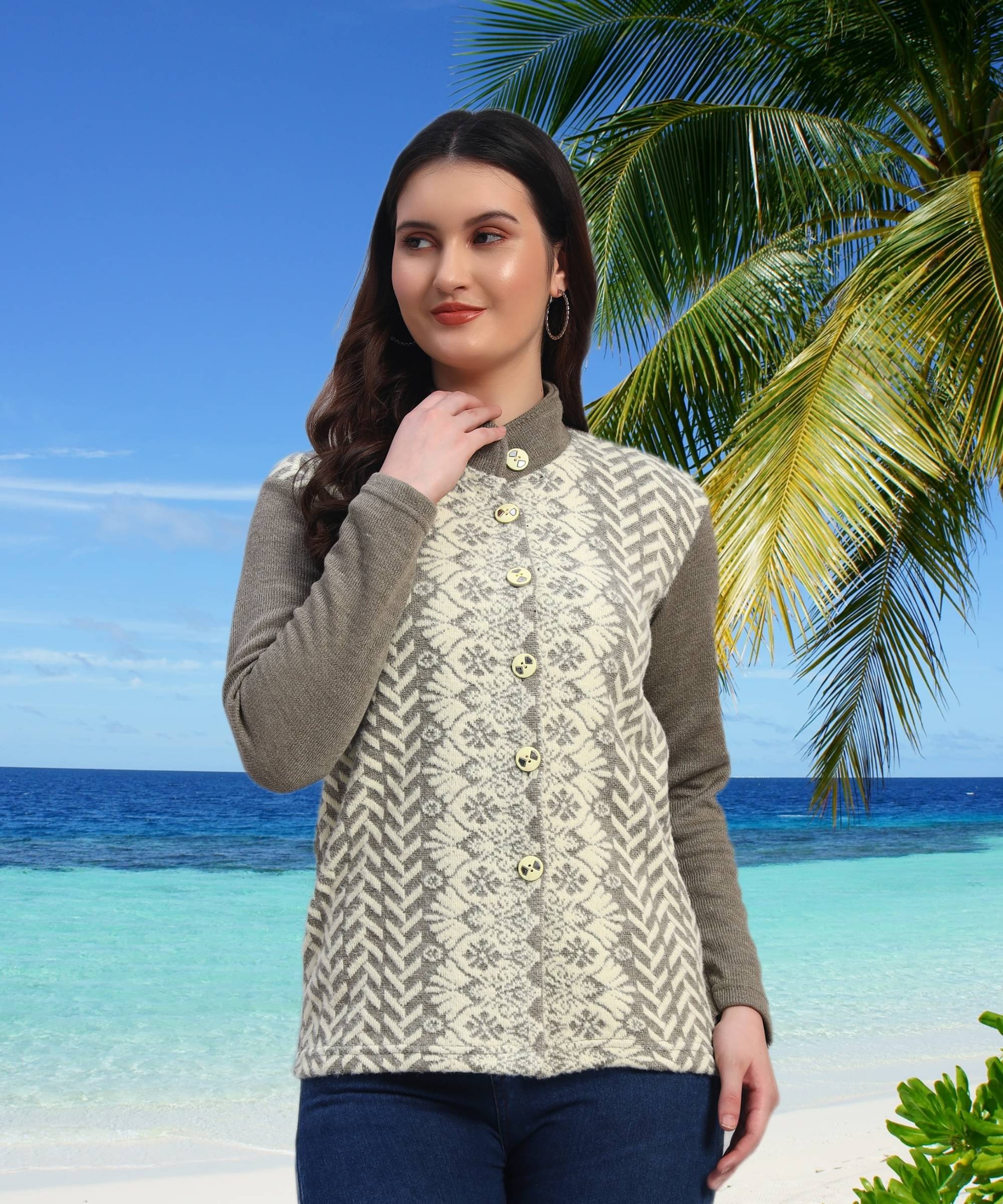     			GRAND MALBORK Women Woollen Round Neck Cardigan ( Green )