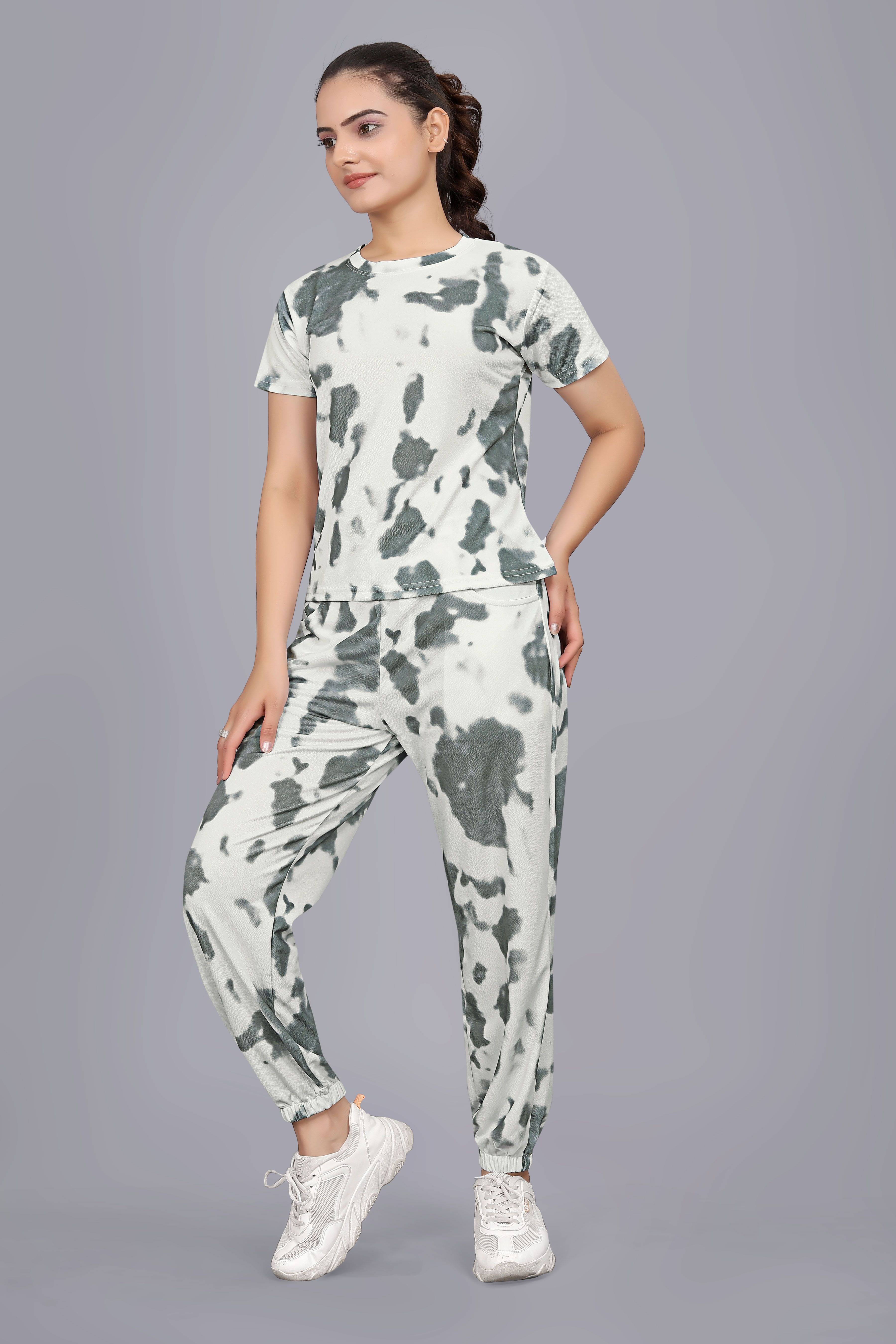     			SAKARMAA Women T-Shirt With Trousers Co-Ord Set ( Black )