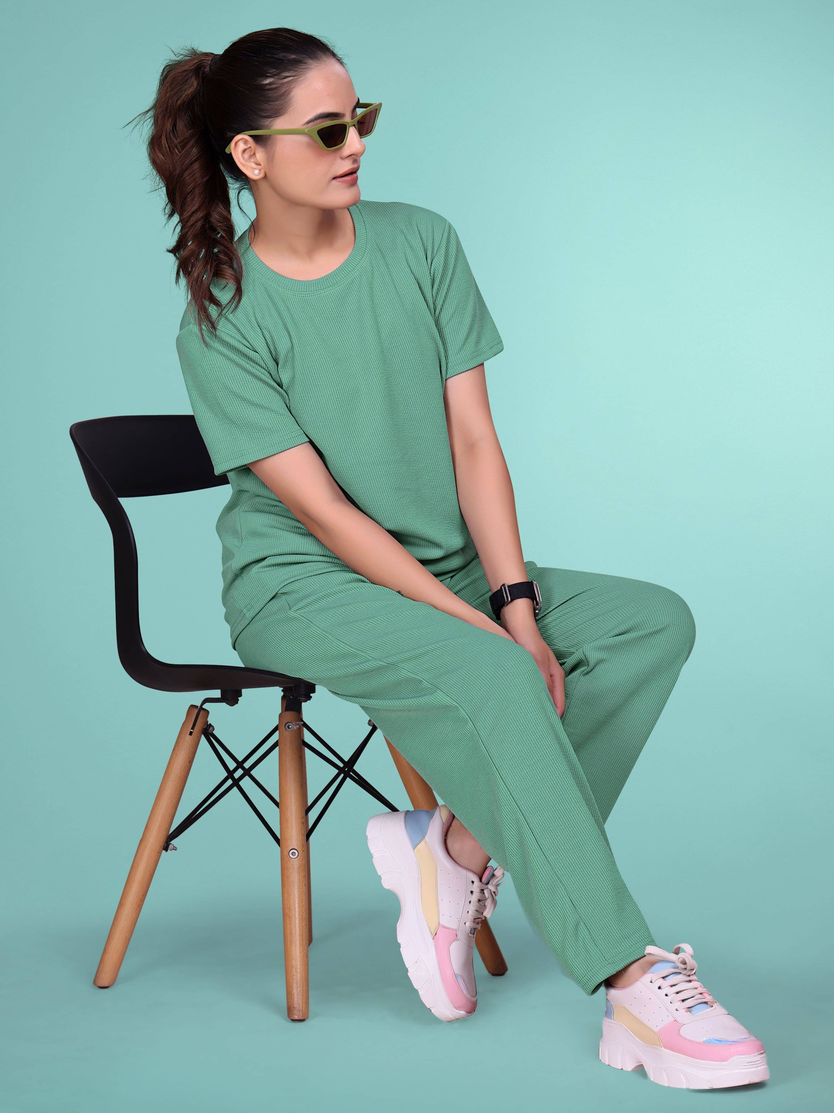     			SAKARMAA Women T-Shirt With Trousers Co-Ord Set ( Green )
