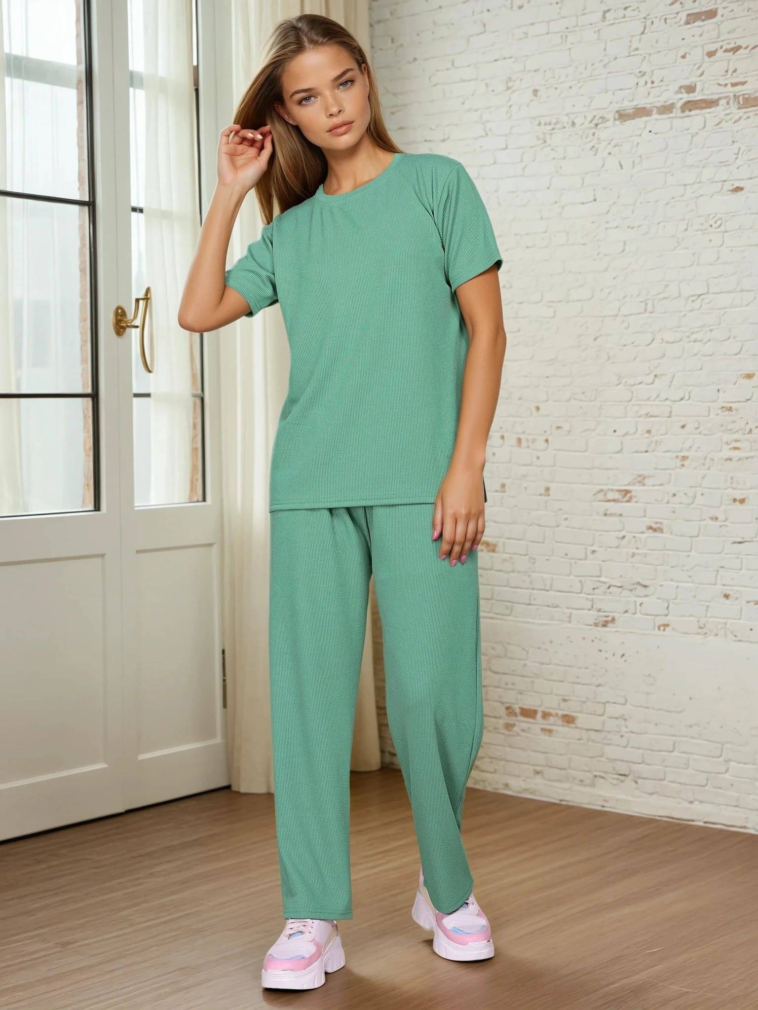     			SAKARMAA Women Solid T-Shirt With Palazzos Co-Ord Set ( Green )