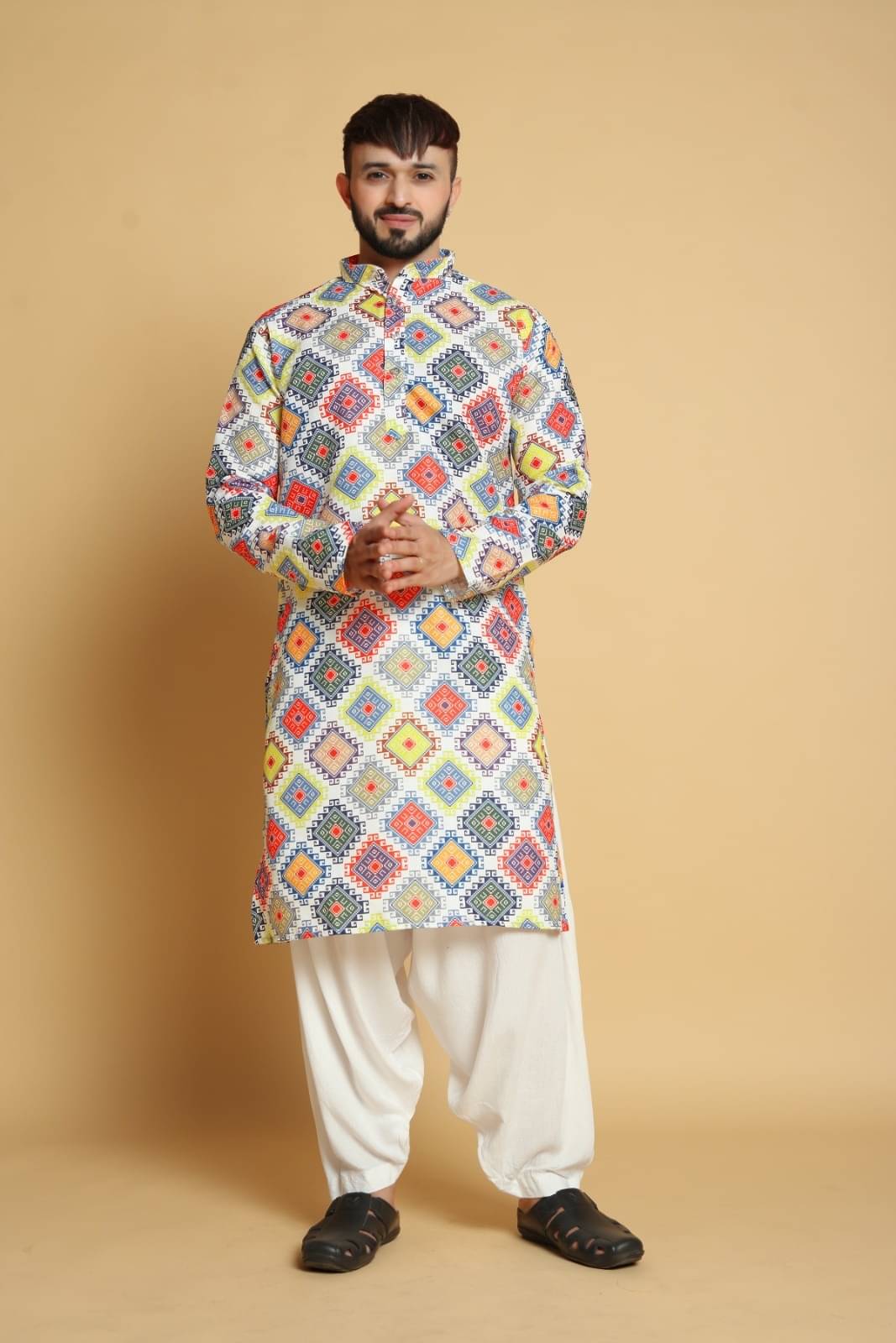     			SPARSH ETHNICS Muticolor Cotton Blend Men's Regular Kurta ( Pack of 1 )