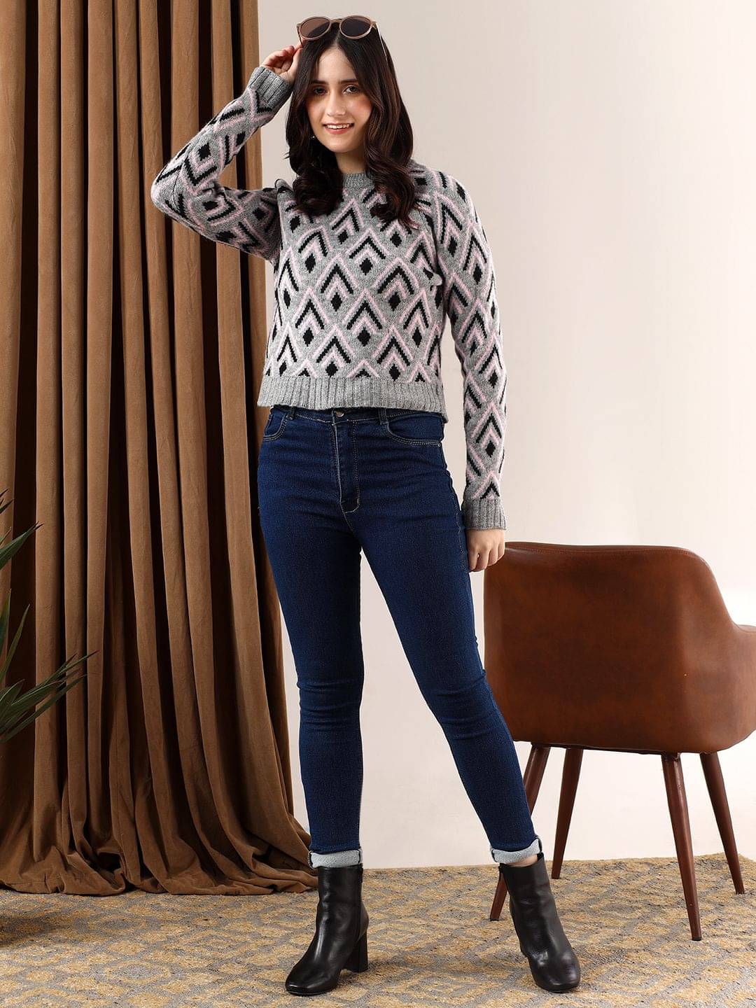     			kotty Women Cotton Blend Round Neck Pullover ( Multicolor )