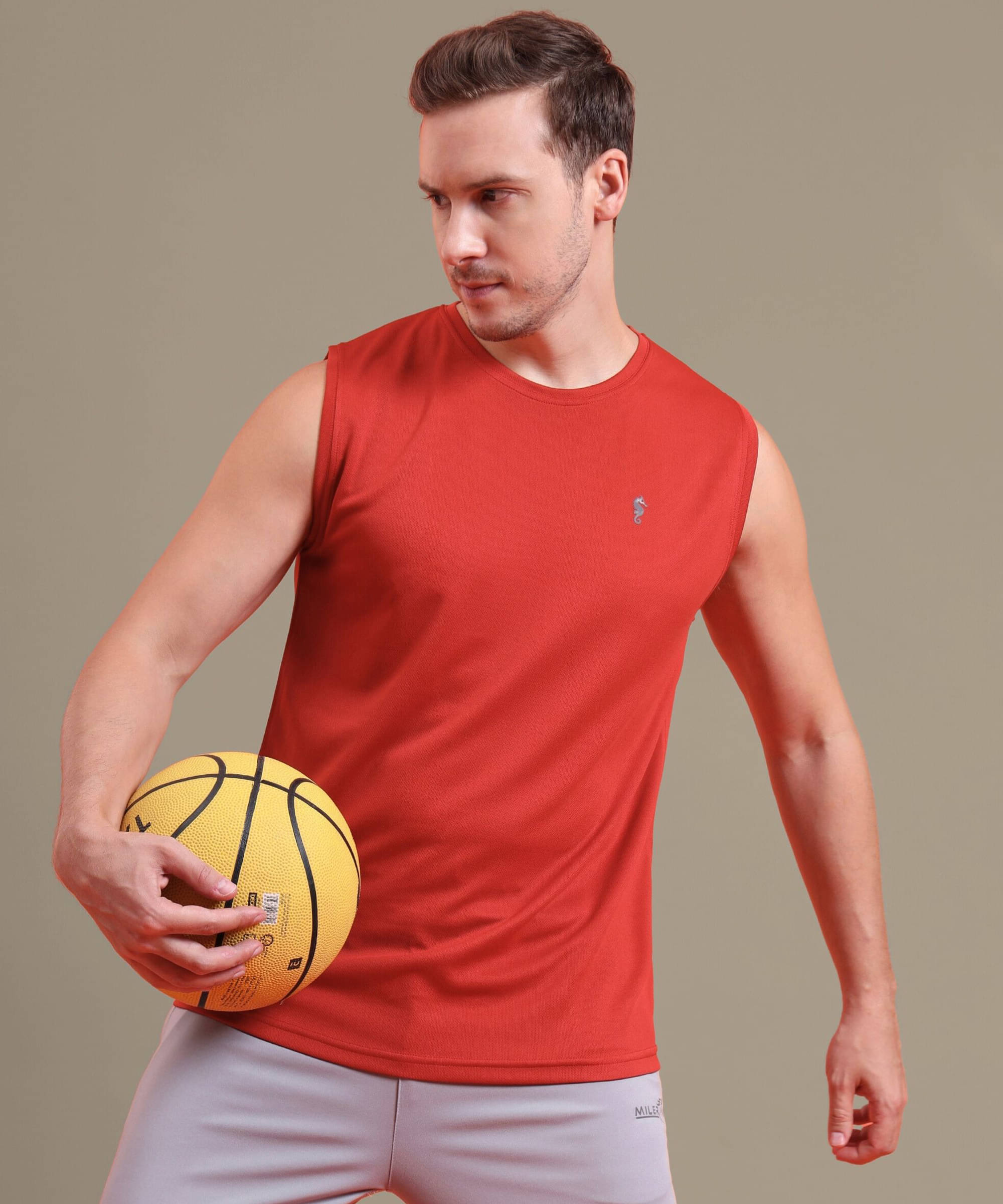 EPPE Men Polyester Slim Fit Solid T-Shirt ( Maroon ) EPPE Men Polyester Slim Fit Solid T-Shirt ( Maroon )