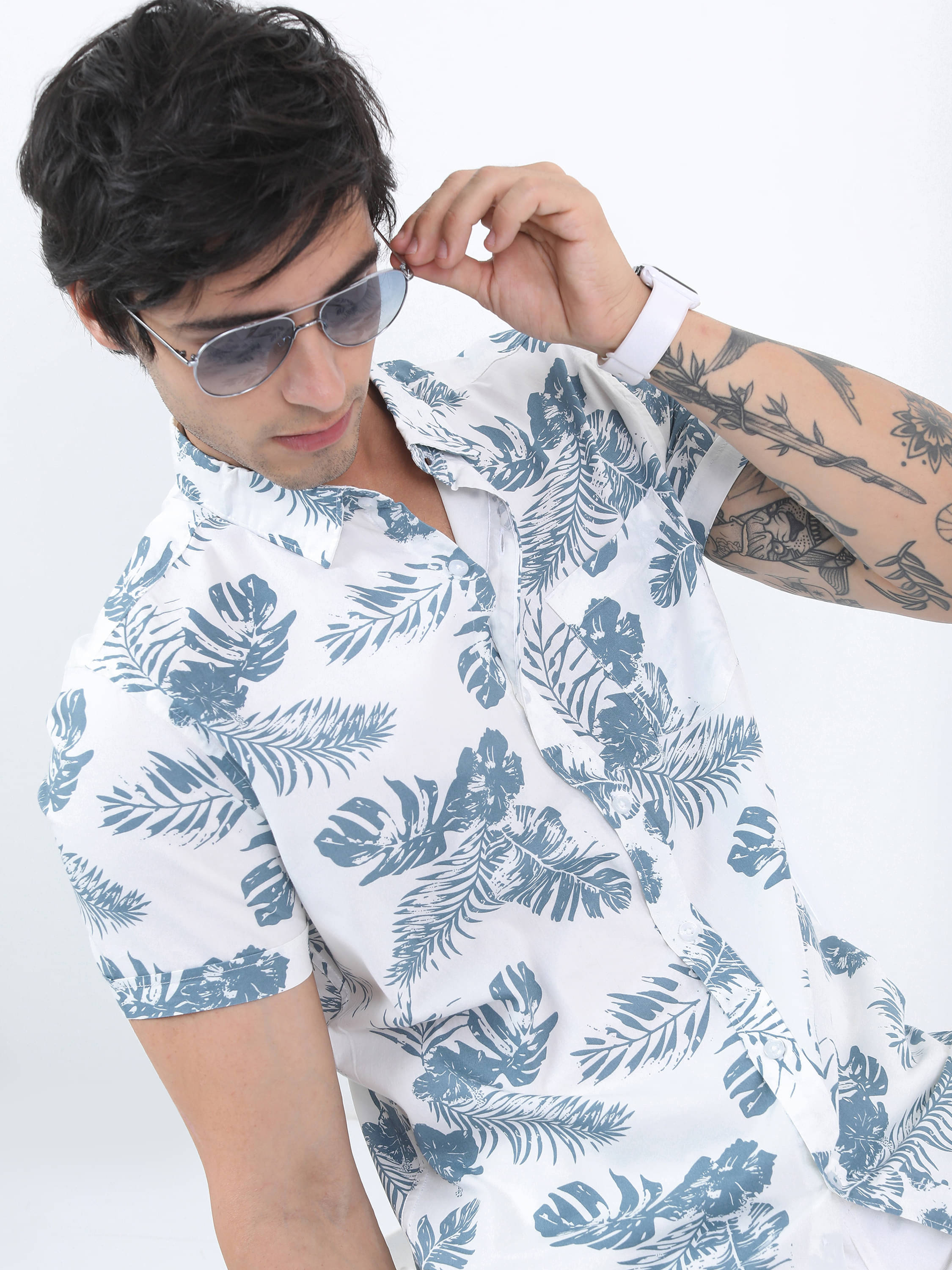 Highlander 100% Cotton Slim Fit Printed Half Sleeves Men's Casual Shirt - Blue ( Pack of 1 ) Highlander 100% Cotton Slim Fit Printed Half Sleeves Men's Casual Shirt - Blue ( Pack of 1 )