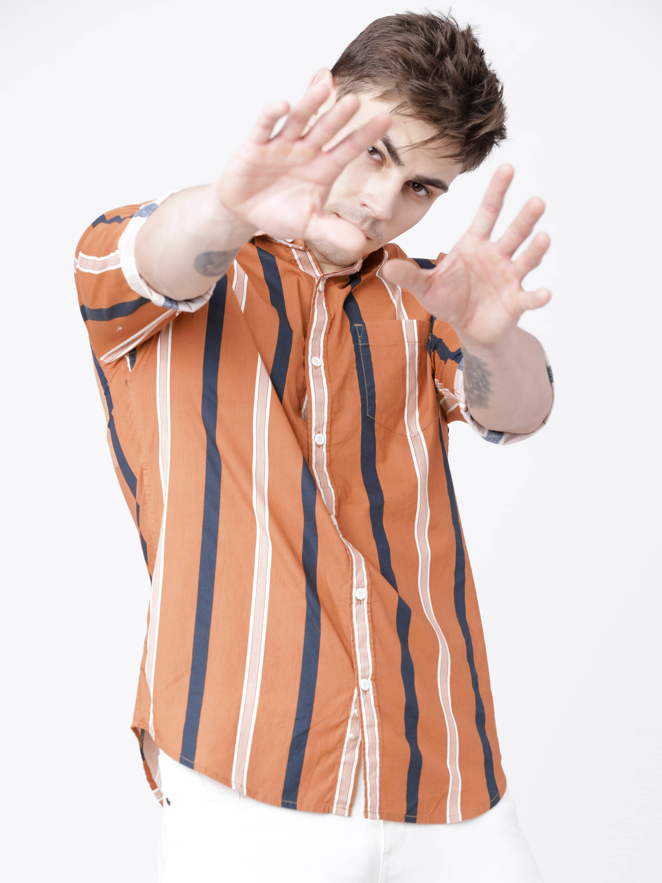 Highlander 100% Cotton Slim Fit Striped Full Sleeves Men's Casual Shirt - Blue ( Pack of 1 ) Highlander 100% Cotton Slim Fit Striped Full Sleeves Men's Casual Shirt - Blue ( Pack of 1 )