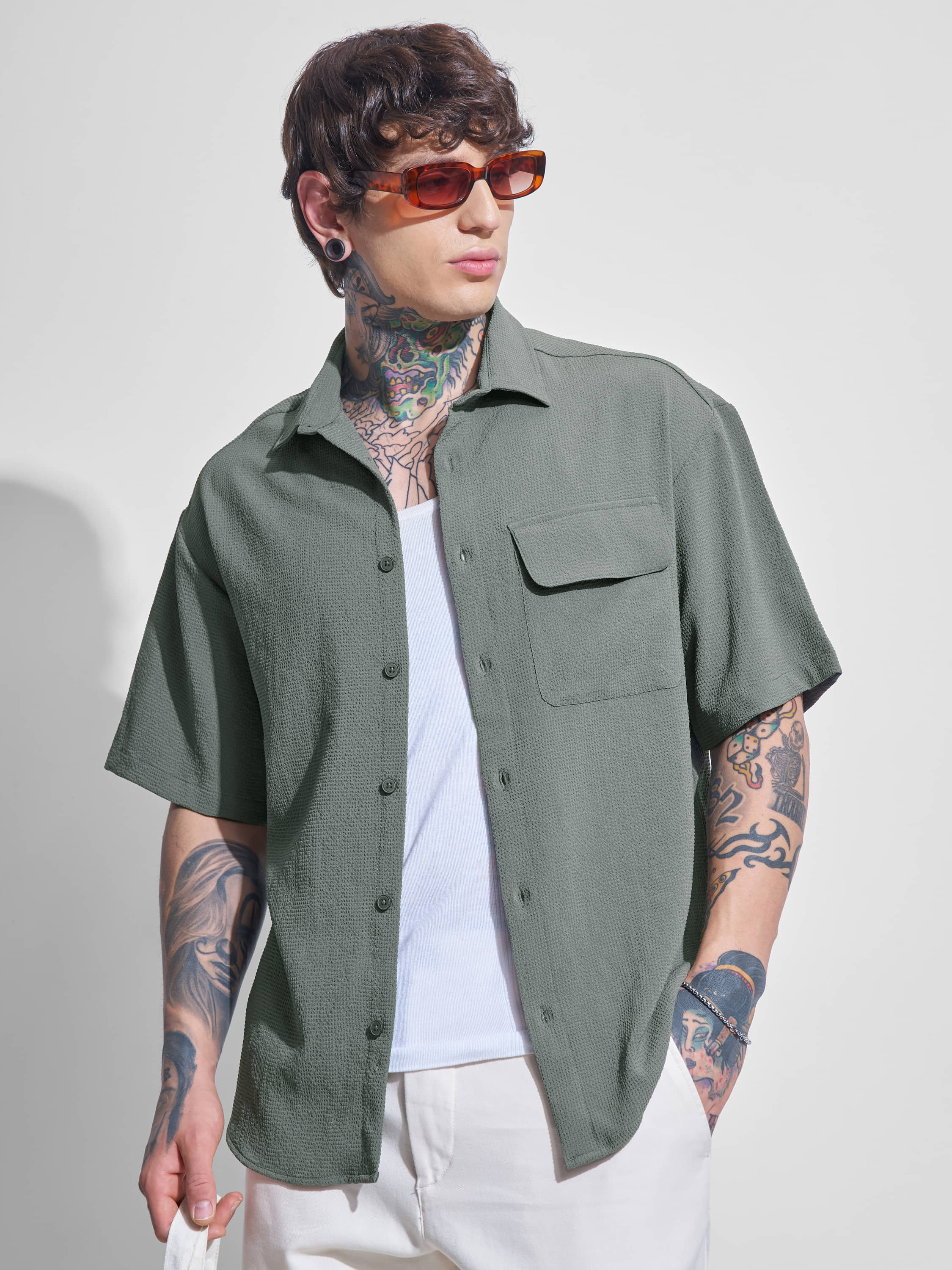 Highlander Poly Cotton Oversized Fit Self Design Half Sleeves Men's Casual Shirt - Olive ( Pack of 1 )
