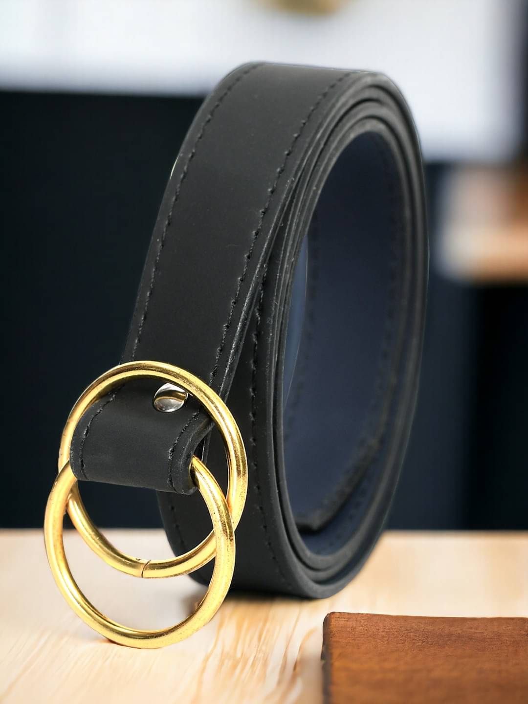     			Kastner PU Women's Skinny Belt ( Pack of 1 )