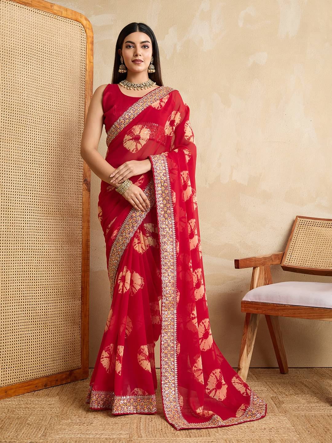     			Nil Madhav Art Georgette Embroidered Regular Saree With Unstitched Blouse Piece ( Red )