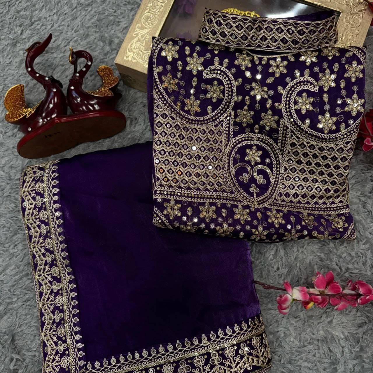     			Nil Madhav Art Silk Blend Embroidered Regular Saree With Unstitched Blouse Piece ( Blue )