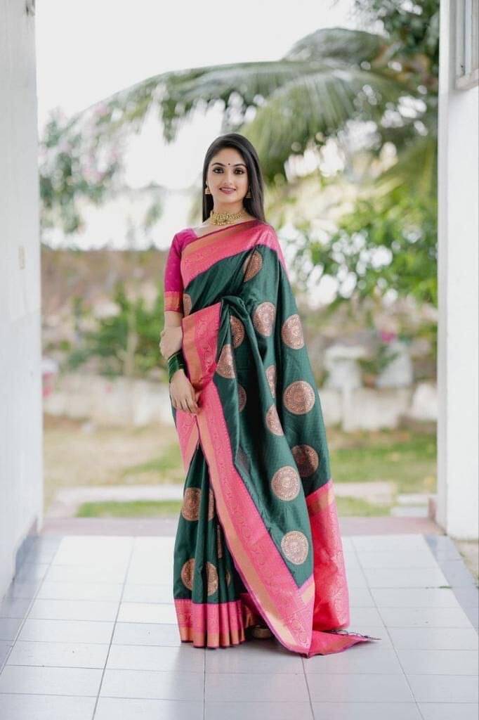     			Spetila Silk Blend Woven Design Kanjeevaram Sarees With Unstitched Blouse Piece ( Green )