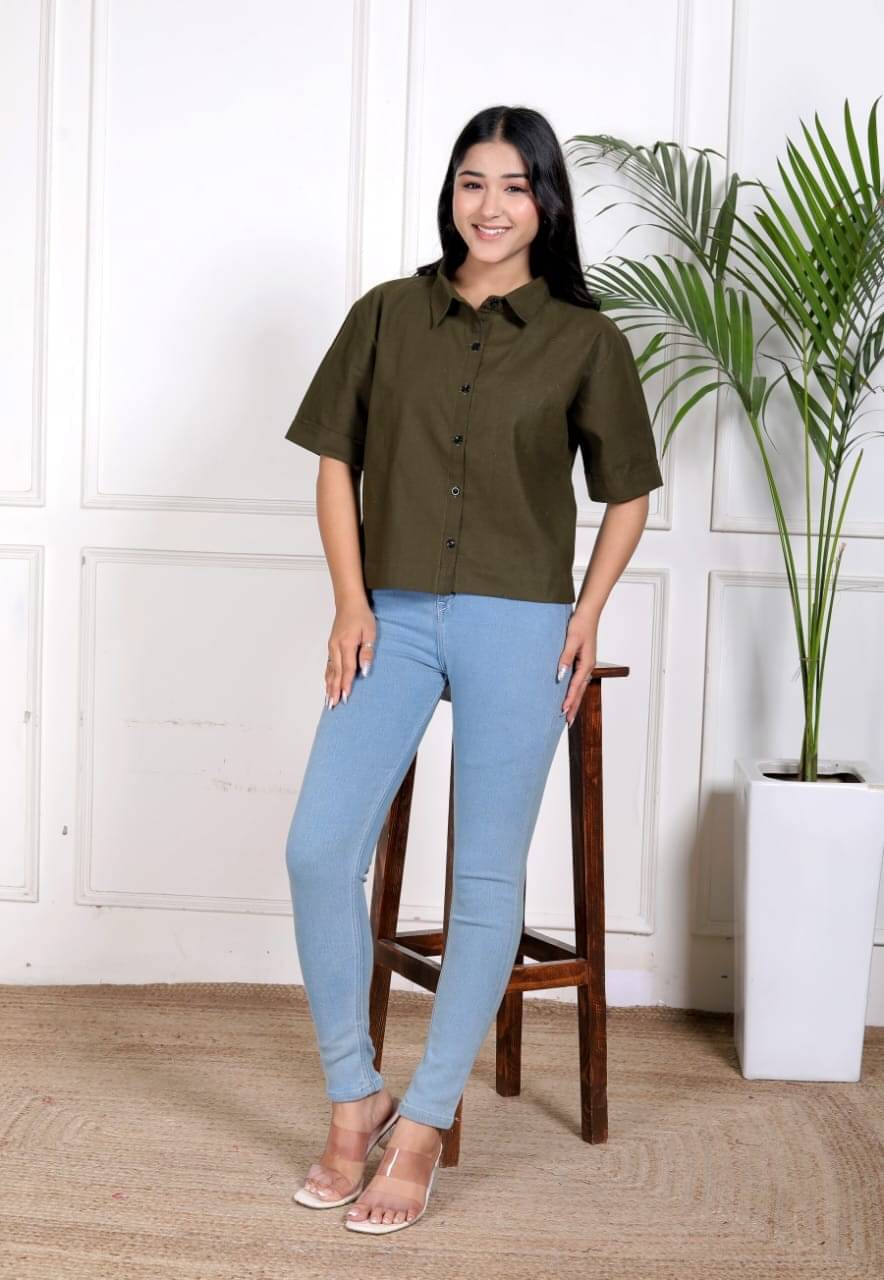     			Tankirti Women's Cotton Regular Top ( Green )