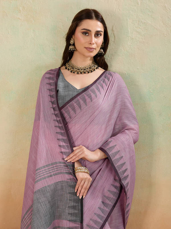     			BFM Linen Woven Regular Saree With Unstitched Blouse Piece ( Magenta )