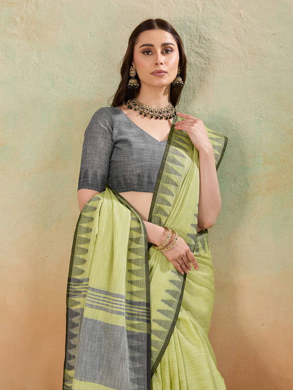 BFM Linen Woven Regular Saree With Unstitched Blouse Piece ( Light Green ) BFM Linen Woven Regular Saree With Unstitched Blouse Piece ( Light Green )