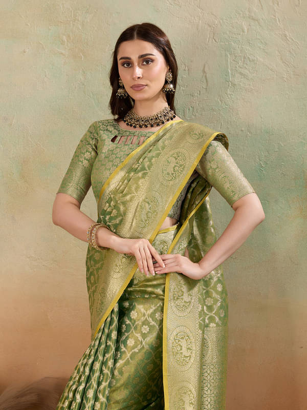     			BFM Tissue Woven Regular Saree With Unstitched Blouse Piece ( Green )