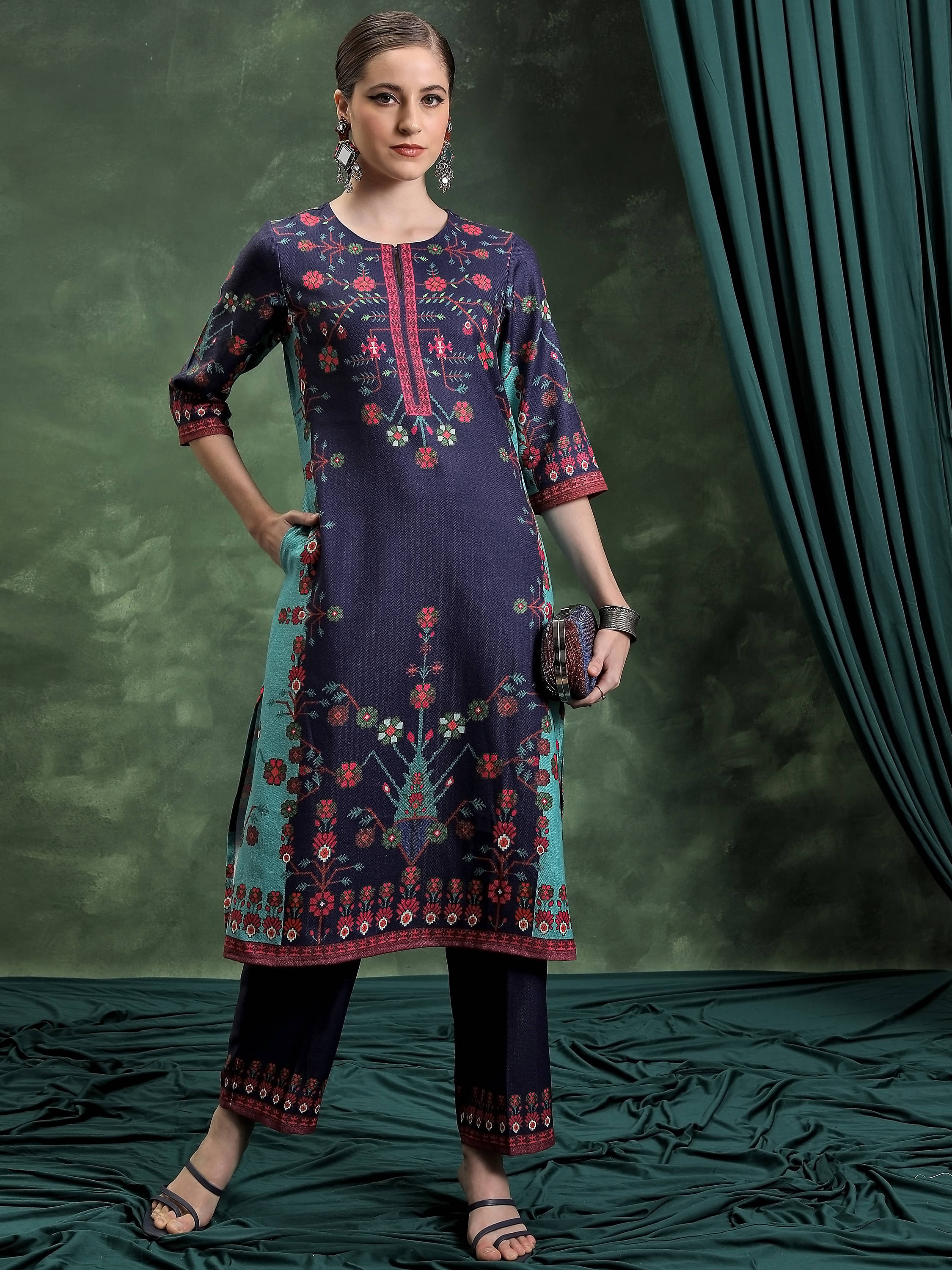 Vishudh Women Polyester Printed A-line Kurti With Palazzo ( Navy ) Vishudh Women Polyester Printed A-line Kurti With Palazzo ( Navy )