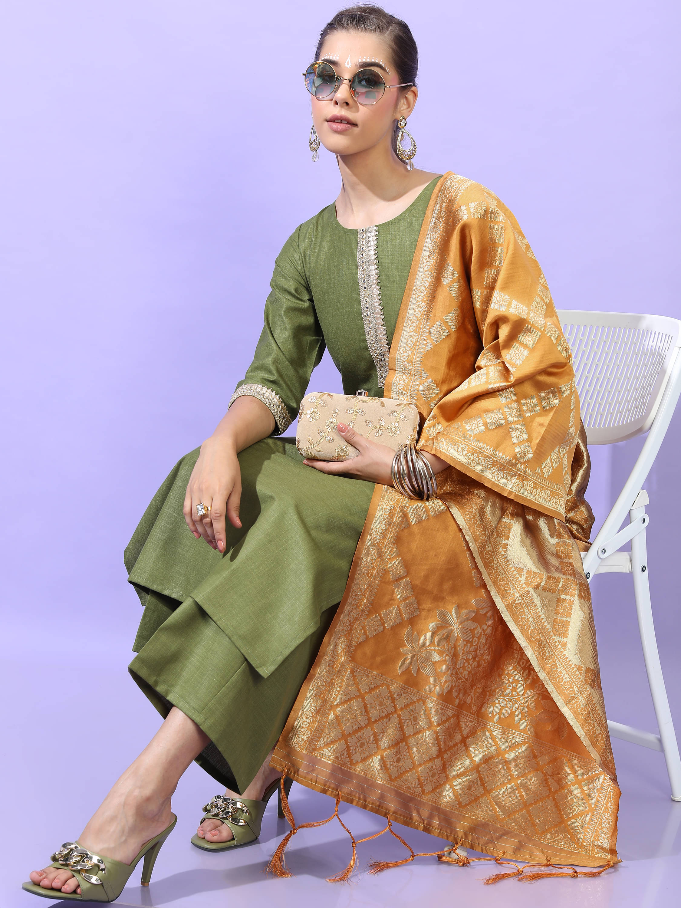 Vishudh Women Polyester Printed Straight Kurti With Palazzo ( Green ) Vishudh Women Polyester Printed Straight Kurti With Palazzo ( Green )