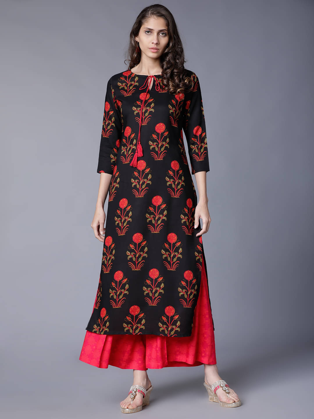     			Vishudh Women Viscose Printed Straight Kurti With Palazzo ( Black )