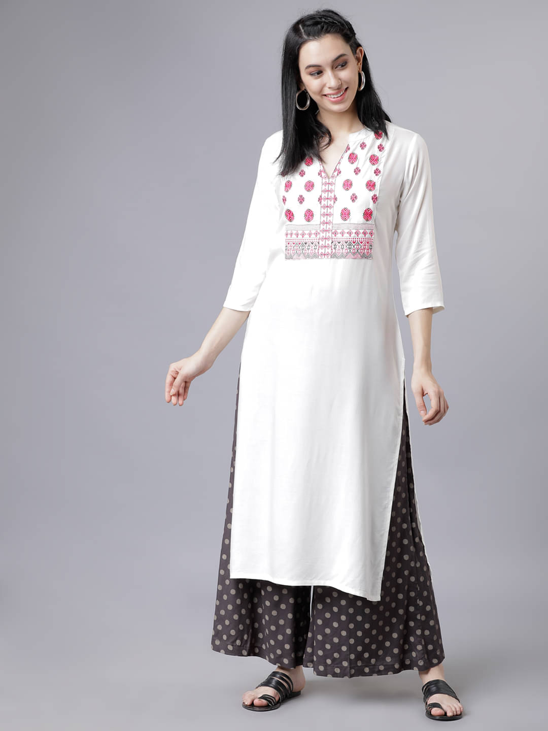 Vishudh Women Viscose Solid Straight Kurti With Palazzo ( Grey ) Vishudh Women Viscose Solid Straight Kurti With Palazzo ( Grey )