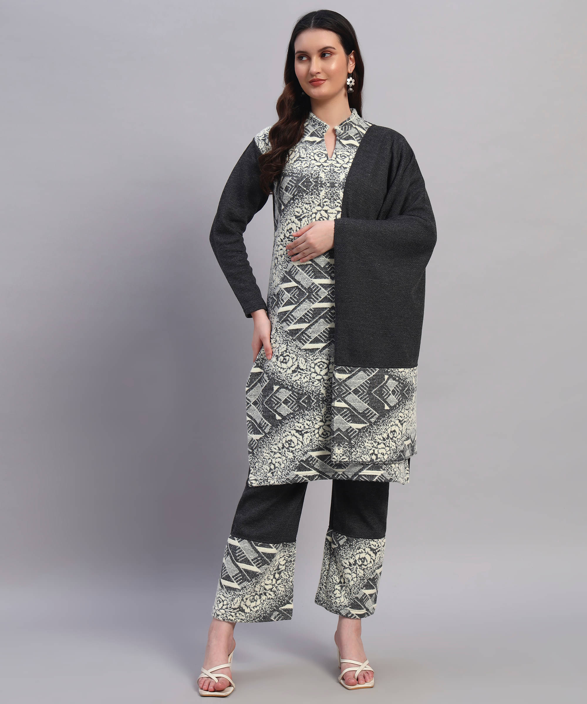     			GRAND MALBORK Women Woollen Printed A-line Kurti With Pants ( Grey )