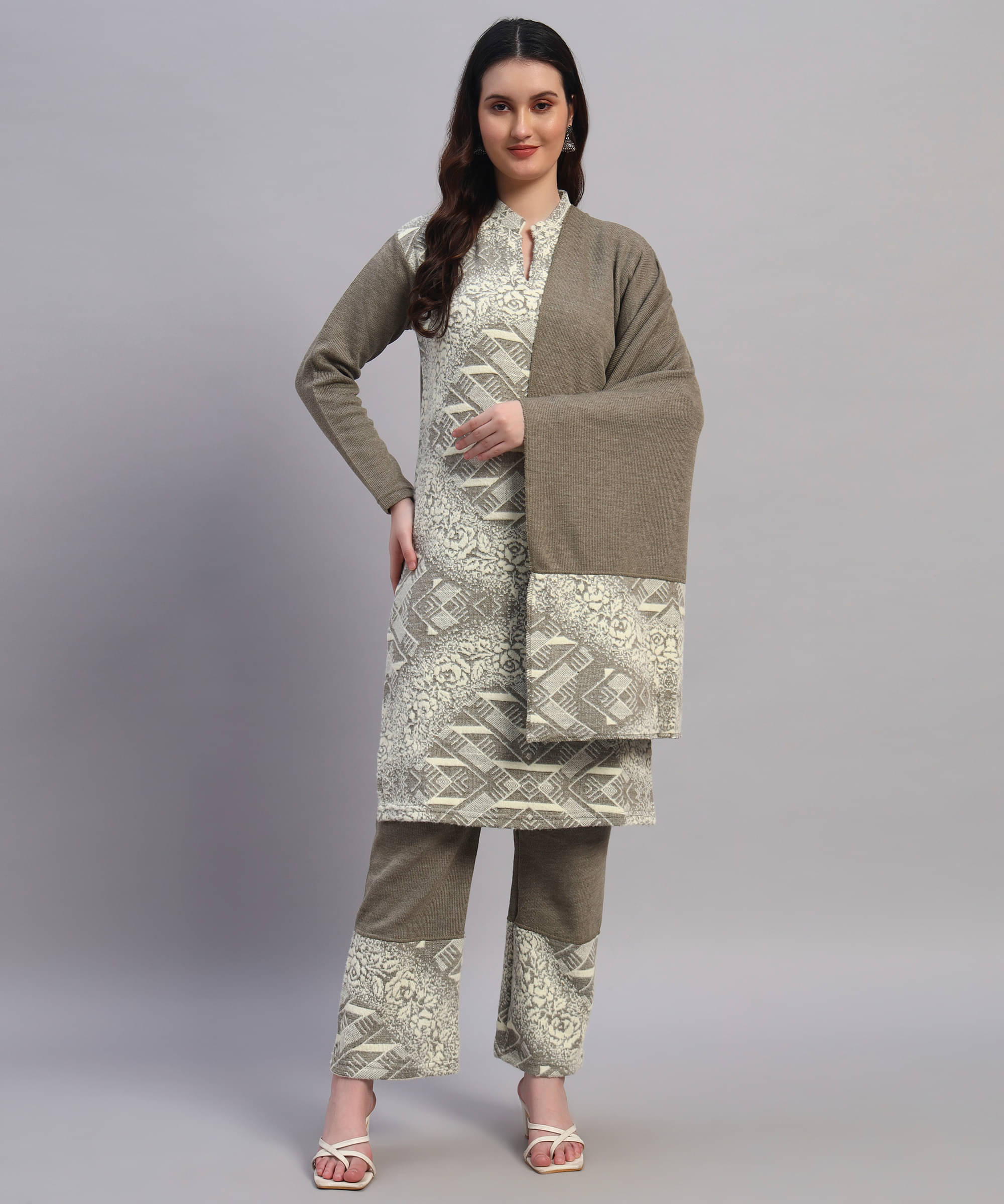     			GRAND MALBORK Women Woollen Printed A-line Kurti With Pants ( Dark Green )