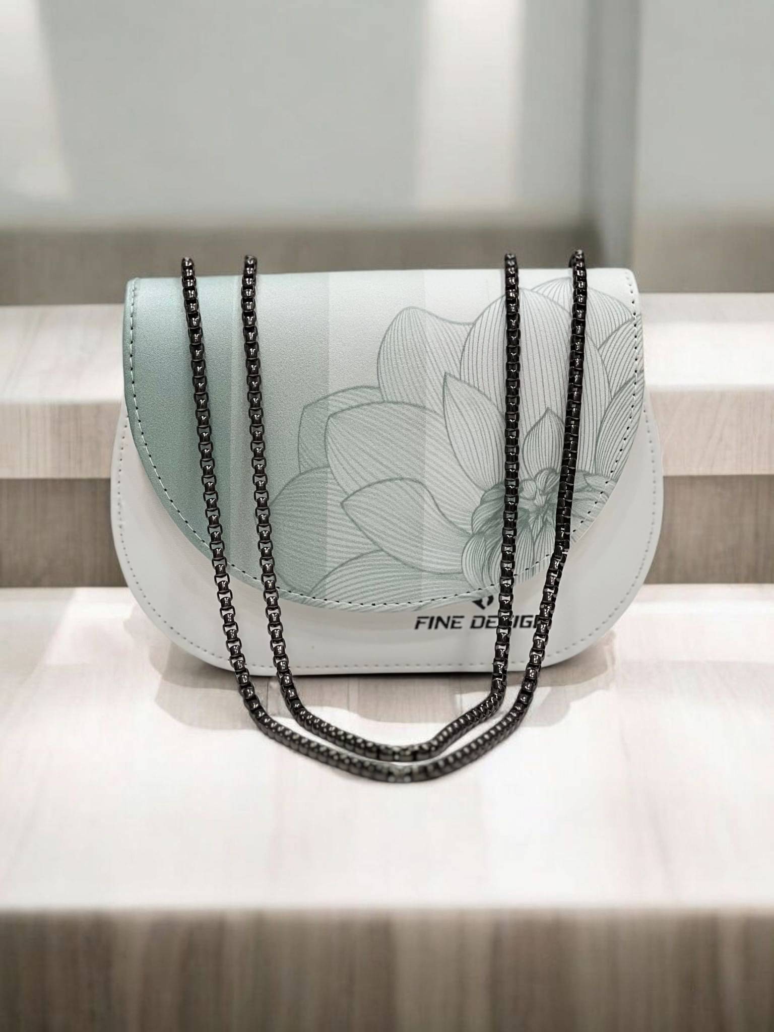     			Fine Design Sling Bag PU Set of 1 ( White )