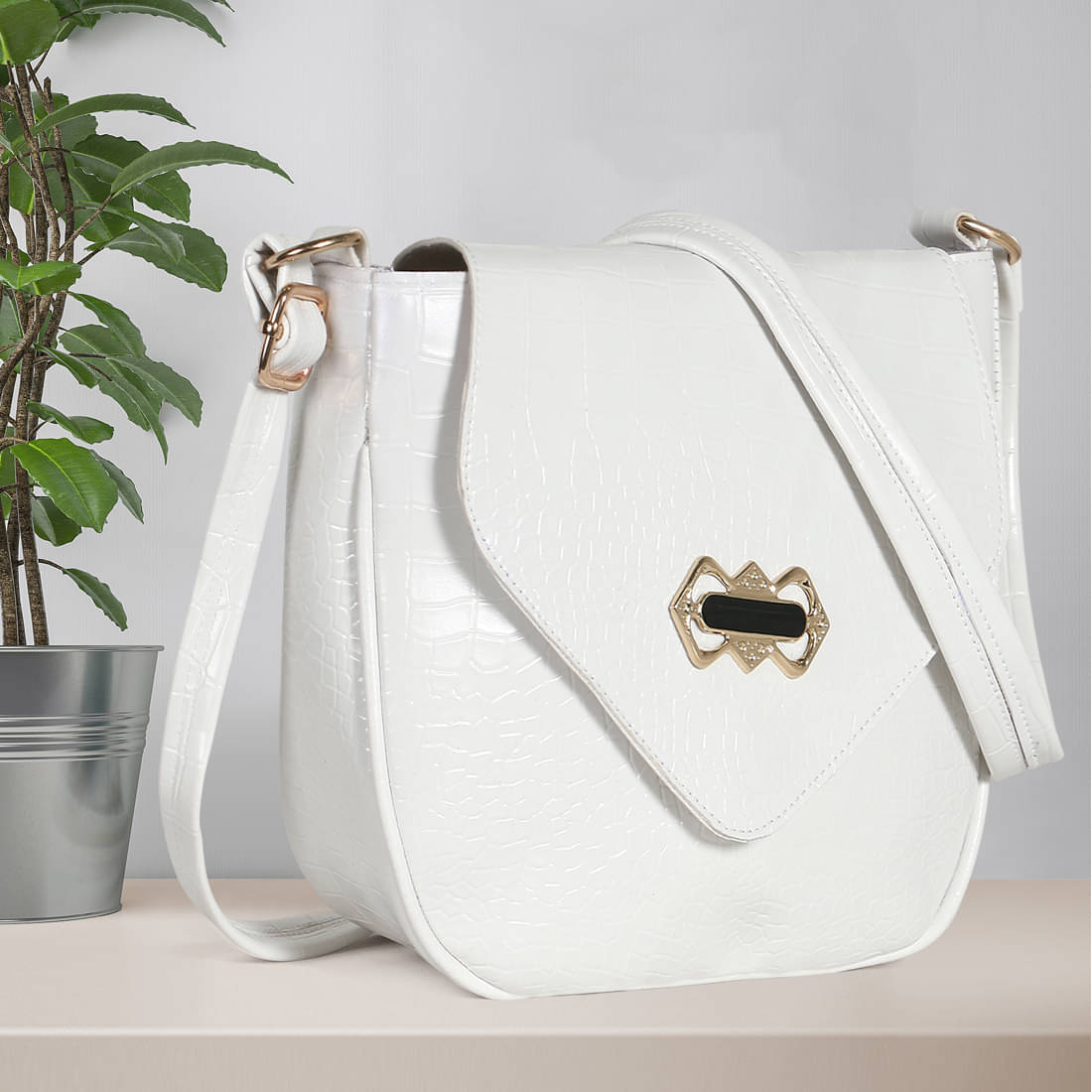     			NARIOX Sling Bag PU Set of 1 ( White )