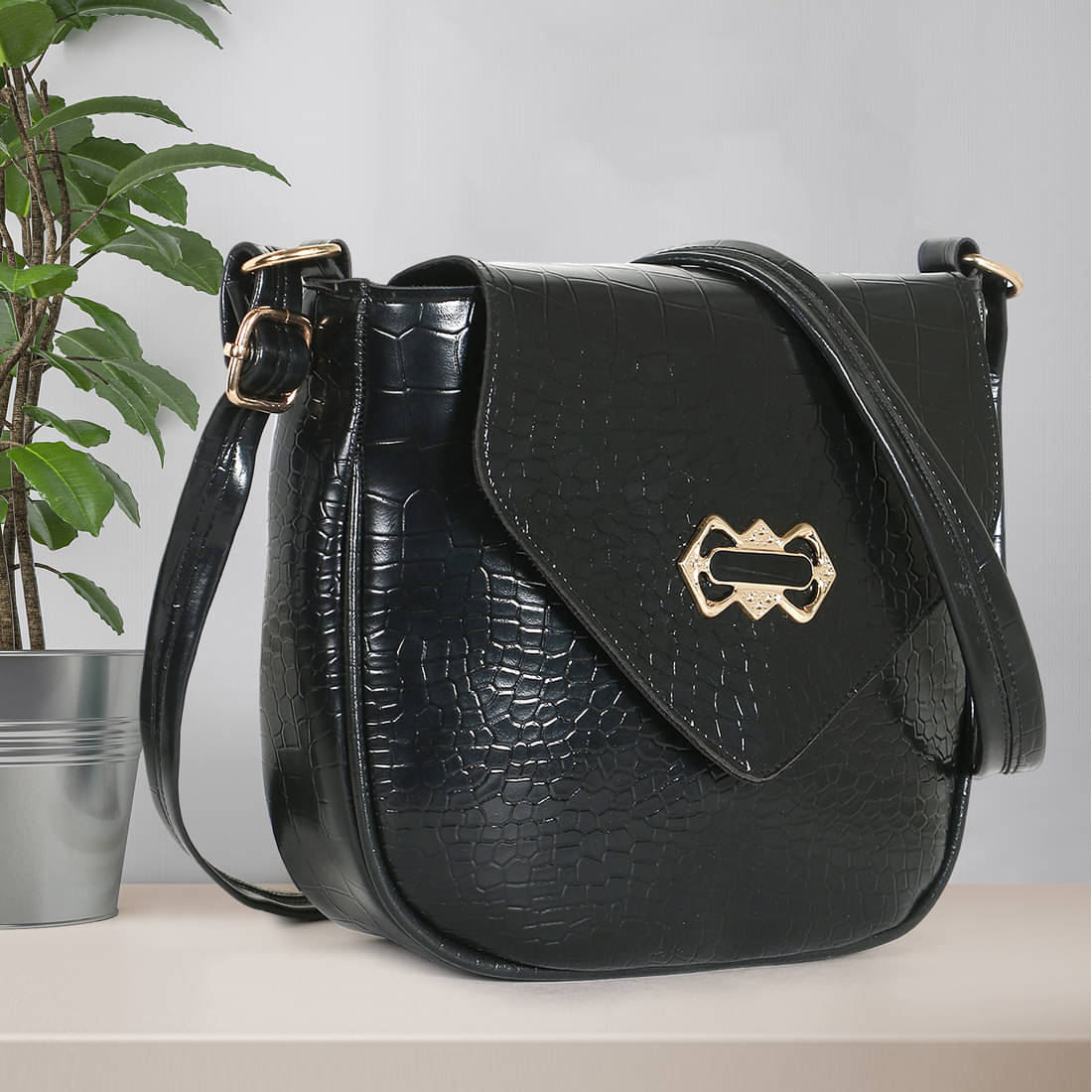     			Zaxcer Sling Bag PU Set of 1 ( Black )