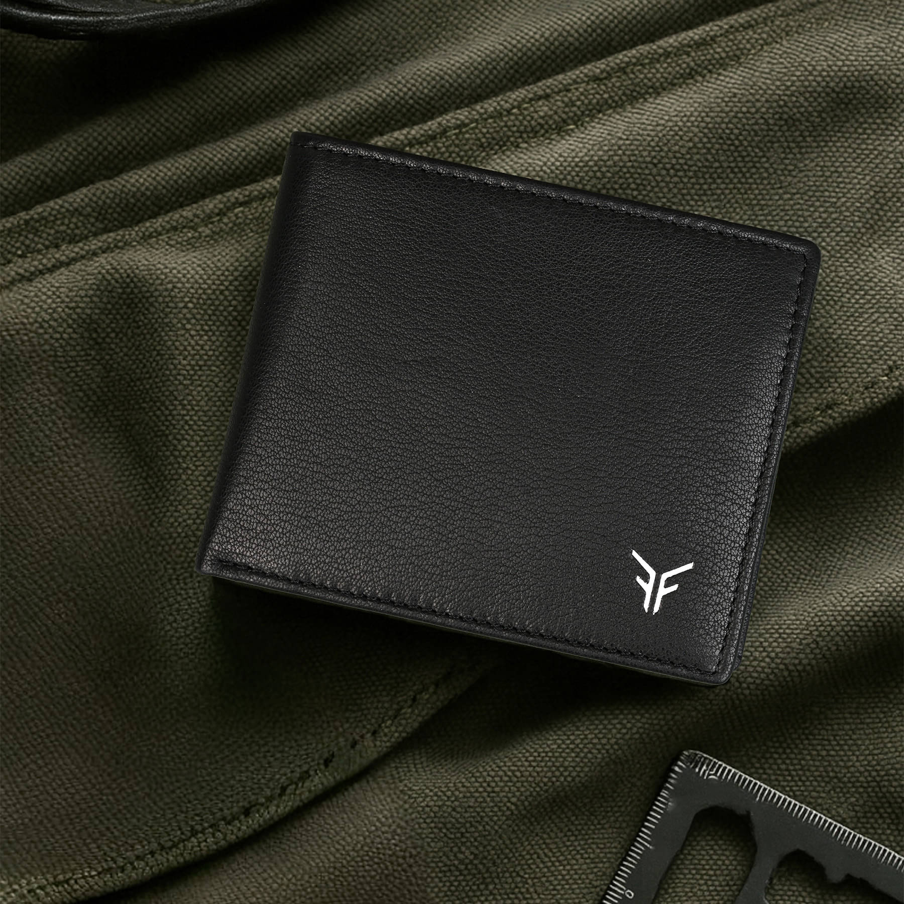     			Footons Leather Solid Men's Two Fold Wallet With 3 Slots For Card ( Black , Pack of 1 )