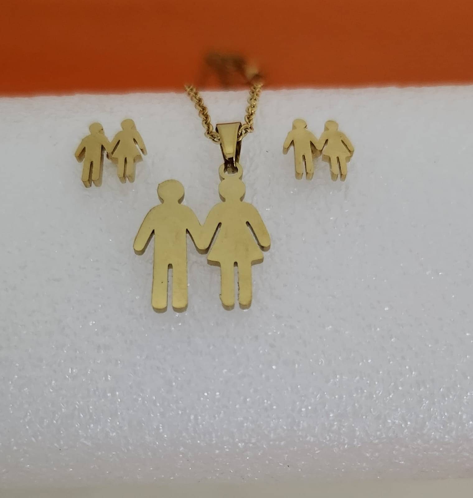 Piu Jewels Gold Plated Chains Combo ( Set of 1 ) Piu Jewels Gold Plated Chains Combo ( Set of 1 )