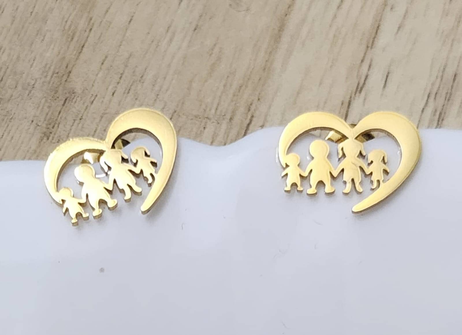 Piu Jewels Gold Plated Chains Combo ( Set of 1 ) Piu Jewels Gold Plated Chains Combo ( Set of 1 )