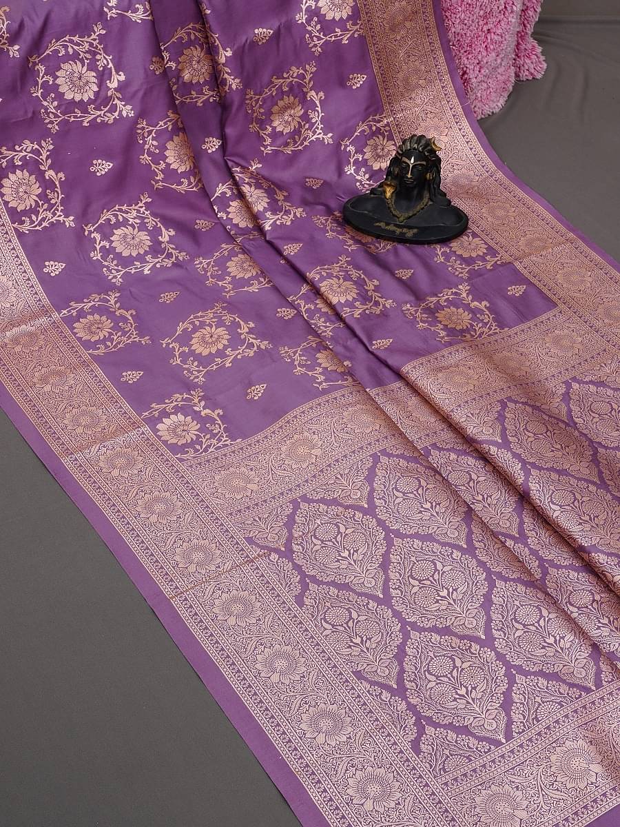     			Semore Satin Solid Banarasi saree With Unstitched Blouse Piece ( Purple )