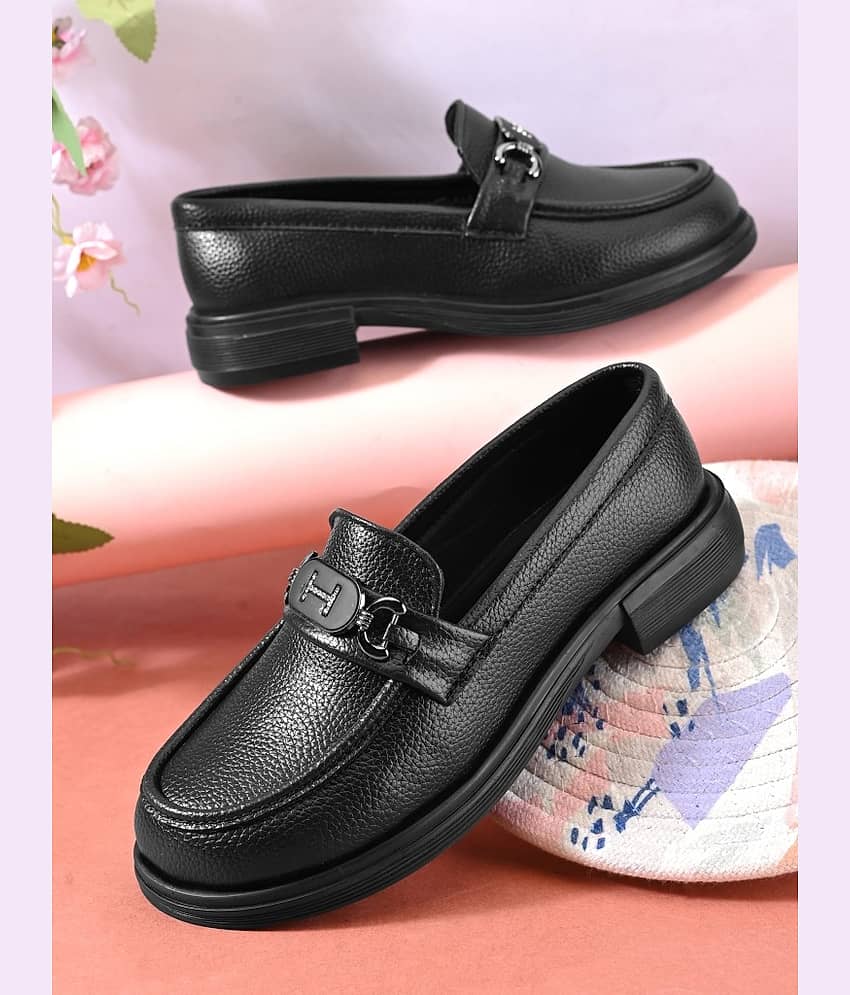 Sir Corbett Black Women's Loafers - Casual Shoes | Buy online on ZillyBuy