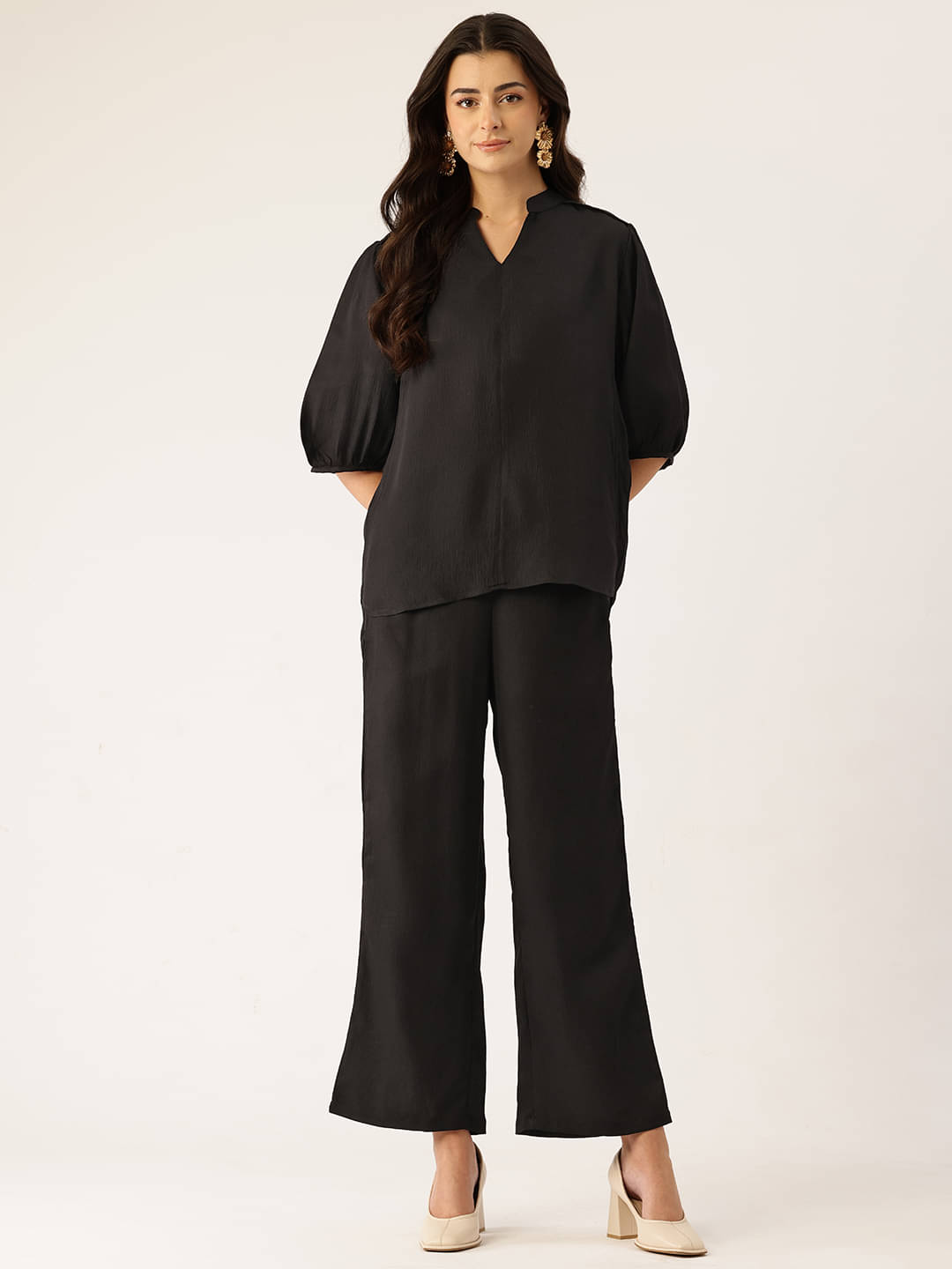     			Sleek  Italia Women Solid Top With Trousers Co-Ord Set ( Black )