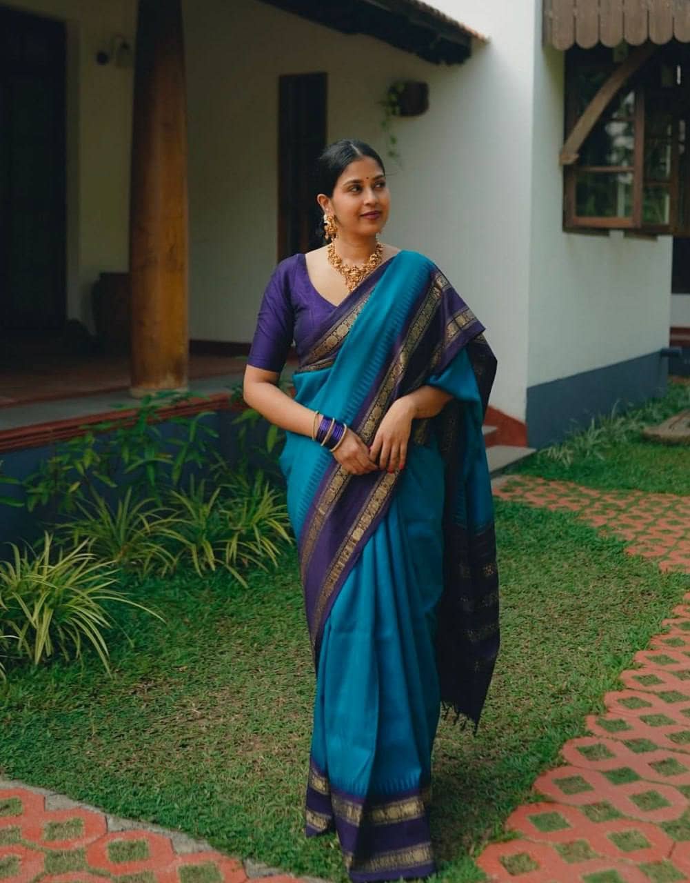 fab woven Art Silk Woven Design Kanjeevaram Sarees With Unstitched Blouse Piece ( Teal ) - Sarees | Buy online on ZillyBuy