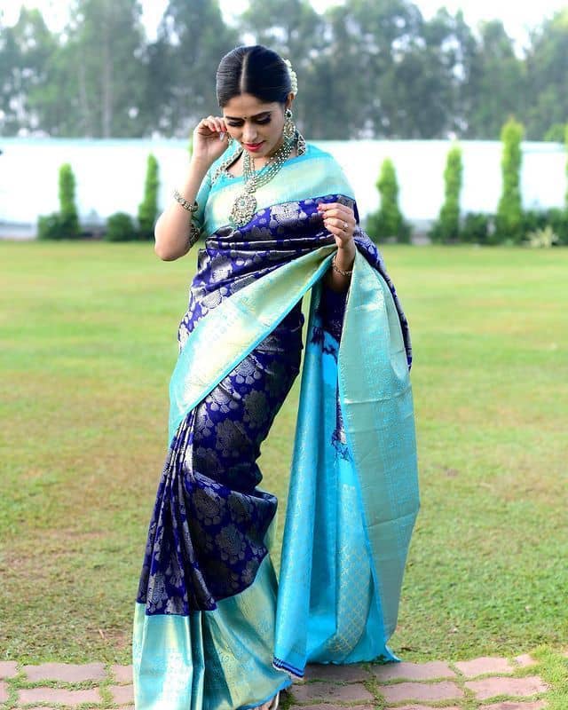 fab woven Art Silk Woven Design Banarasi saree With Unstitched Blouse Piece ( Navy Blue ) - Sarees | Buy online on ZillyBuy
