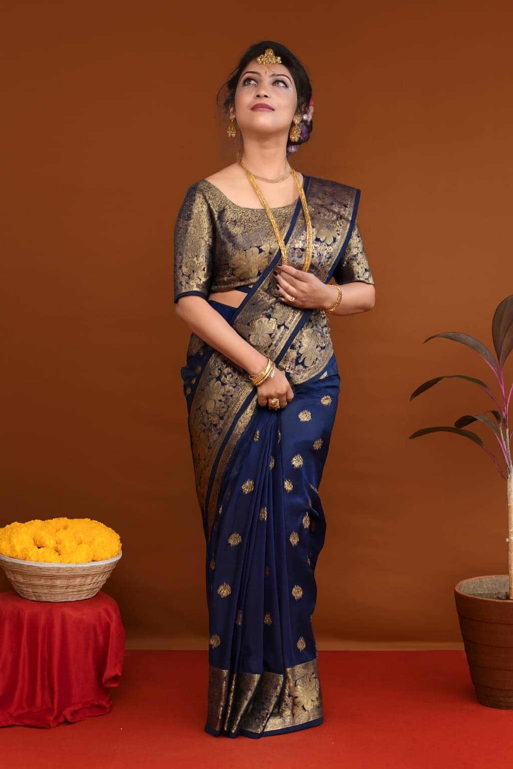     			JJSH Cotton Blend Self Design Banarasi saree With Unstitched Blouse Piece ( Navy Blue )