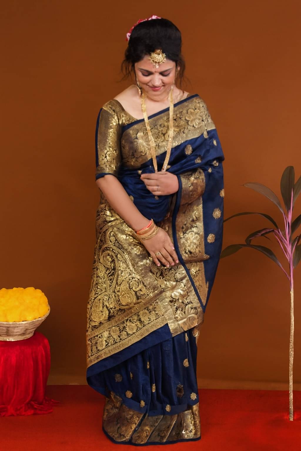 KH F Cotton Blend Woven Banarasi saree With Unstitched Blouse Piece ( Navy Blue ) KH F Cotton Blend Woven Banarasi saree With Unstitched Blouse Piece ( Navy Blue )