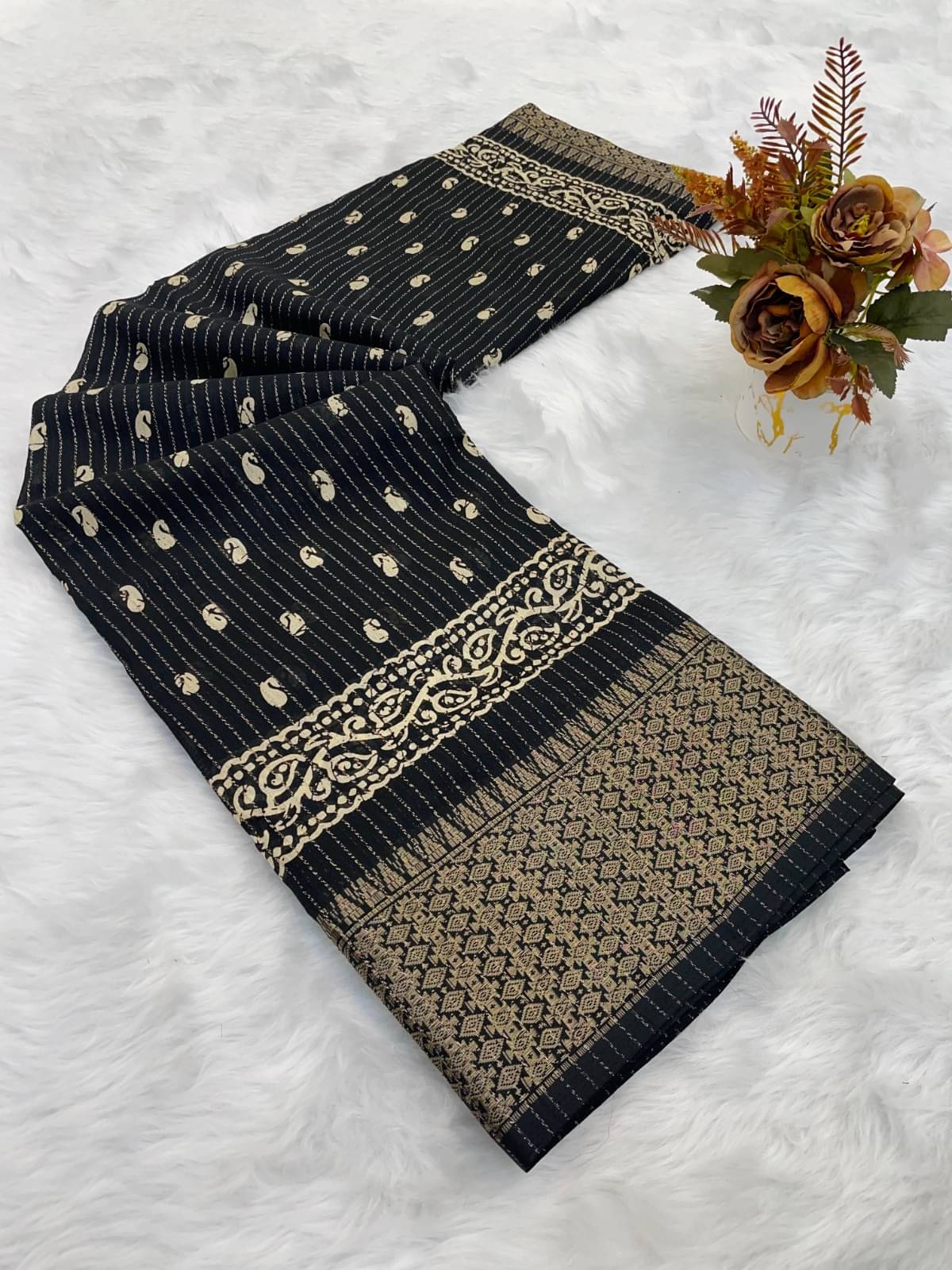 KV Fashion Art Silk Printed Regular Saree With Unstitched Blouse Piece ( Black ) KV Fashion Art Silk Printed Regular Saree With Unstitched Blouse Piece ( Black )