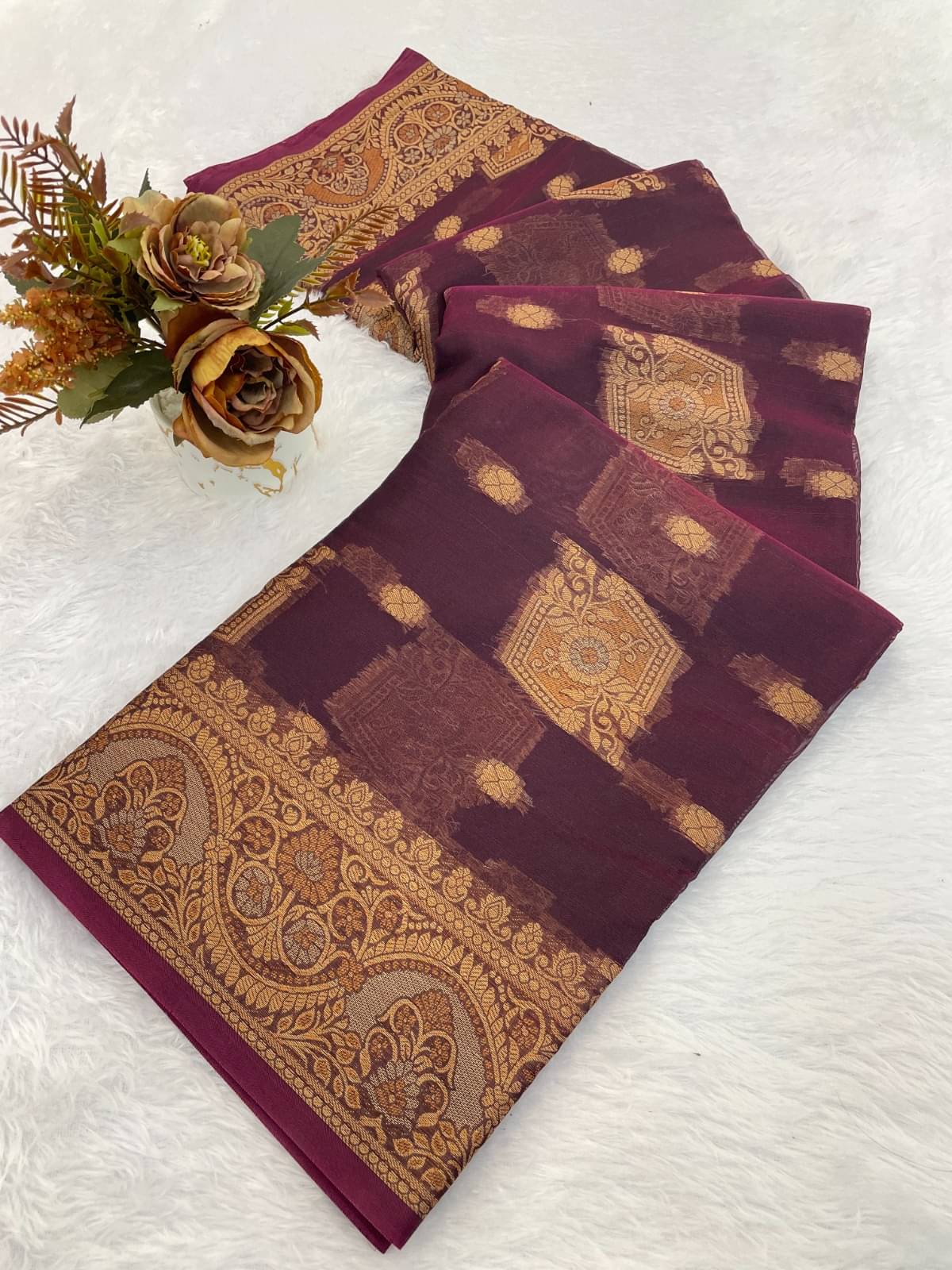 KV Fashion Organza Printed Regular Saree With Unstitched Blouse Piece ( Wine ) KV Fashion Organza Printed Regular Saree With Unstitched Blouse Piece ( Wine )