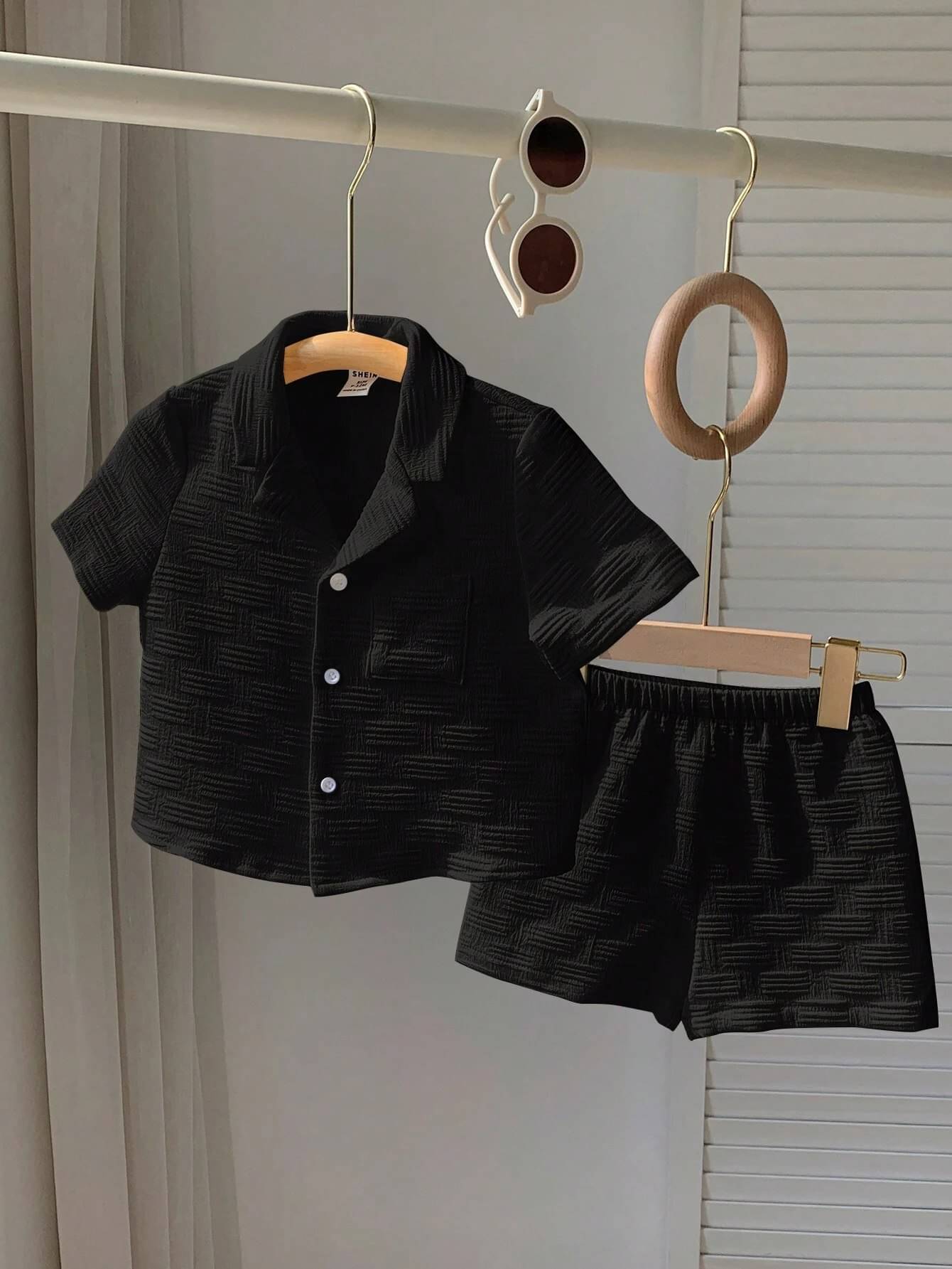 PEELOO Pack of 1 Unisex Cotton Blend Shirt & Shorts Set ( Black ) PEELOO Pack of 1 Unisex Cotton Blend Shirt & Shorts Set ( Black )