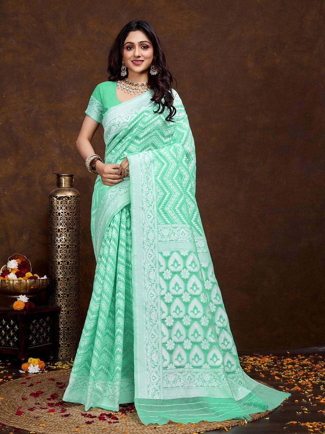 Durga Textile Cotton Blend Striped Chanderi saree With Unstitched Blouse Piece ( Green ) Durga Textile Cotton Blend Striped Chanderi saree With Unstitched Blouse Piece ( Green )