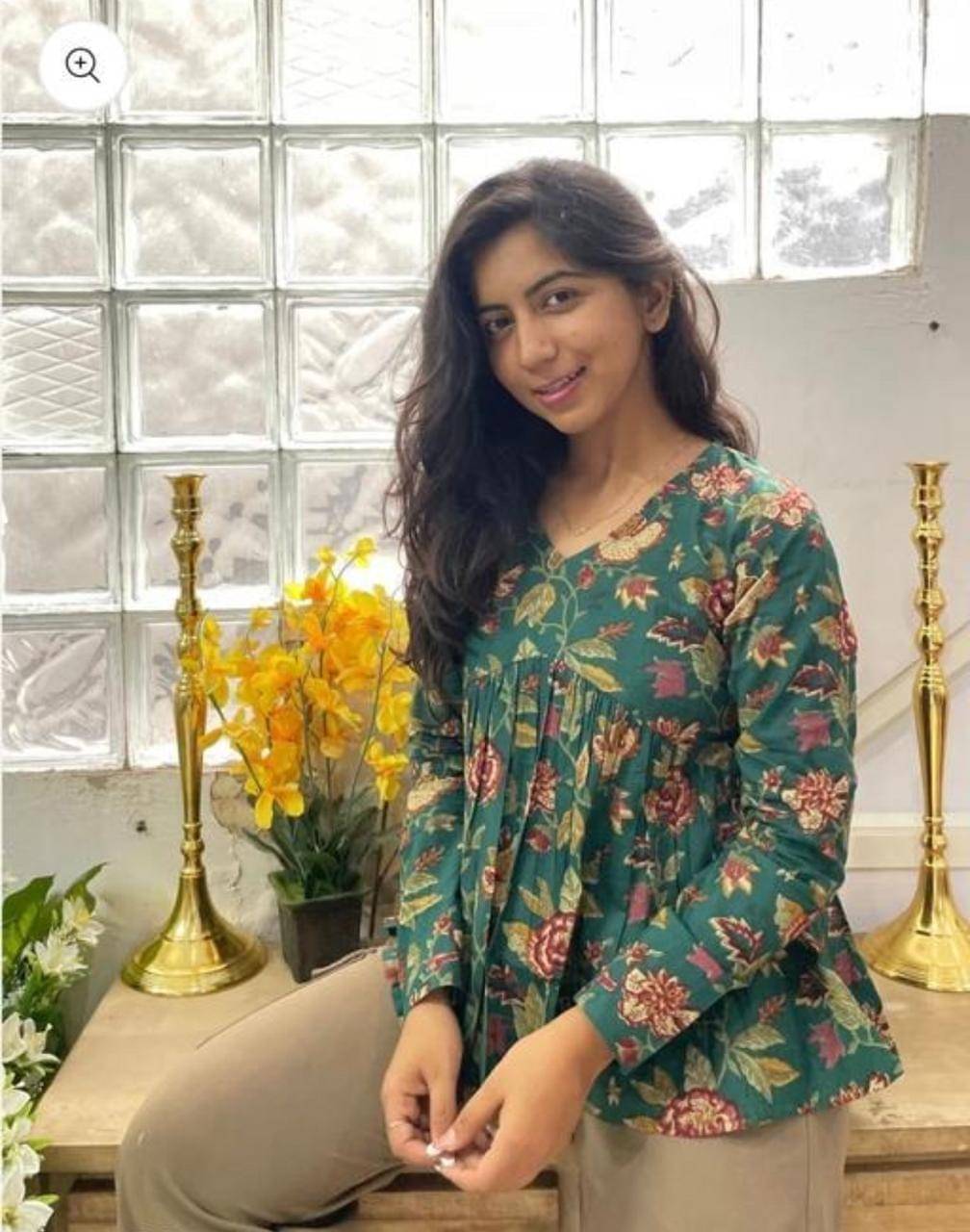 Madhusudan Women's Viscose Rayon A-Line Top ( Green ) Madhusudan Women's Viscose Rayon A-Line Top ( Green )