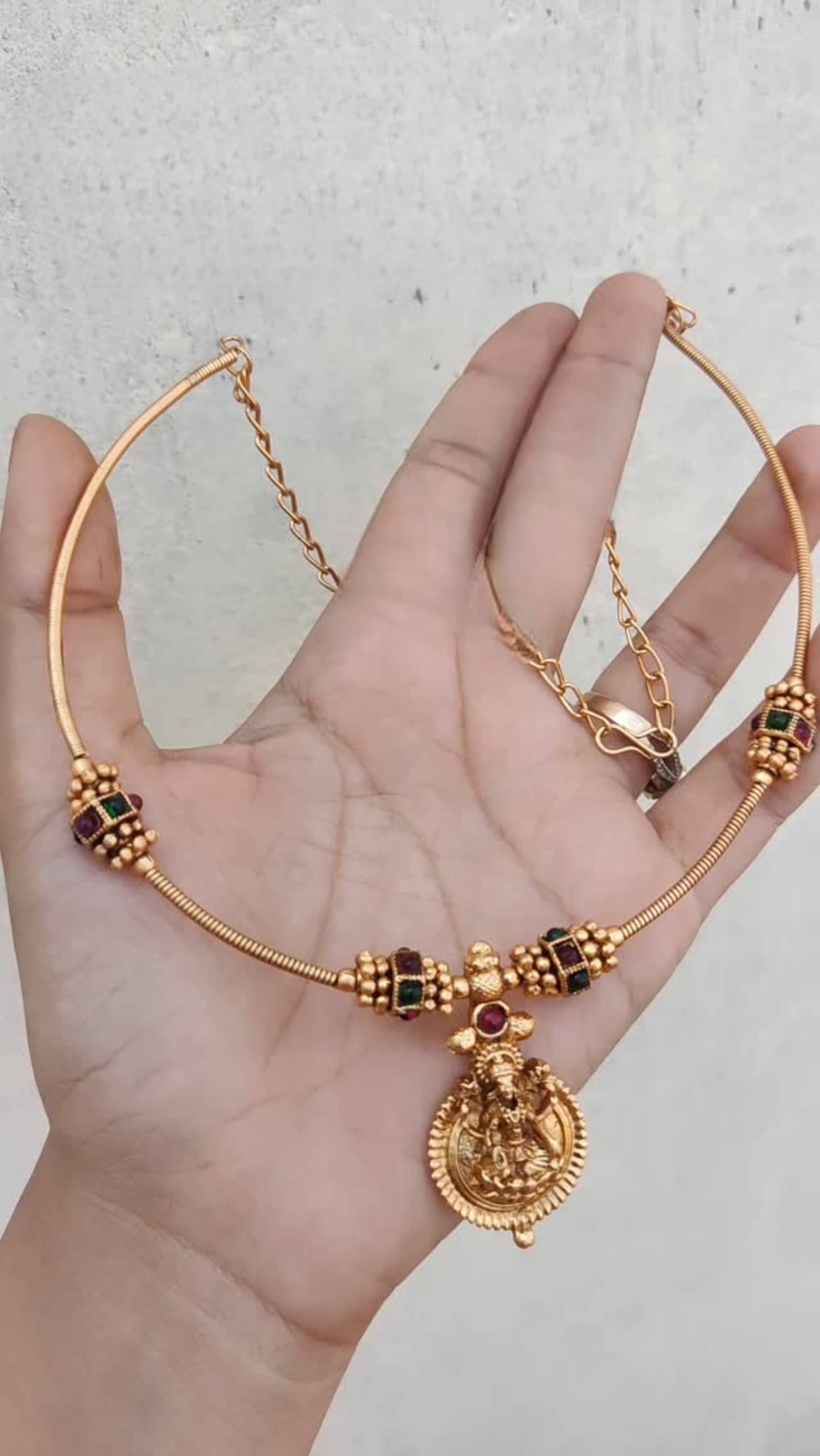 ROFARWORD Gold Brass Necklace Set ( Pack of 1 )