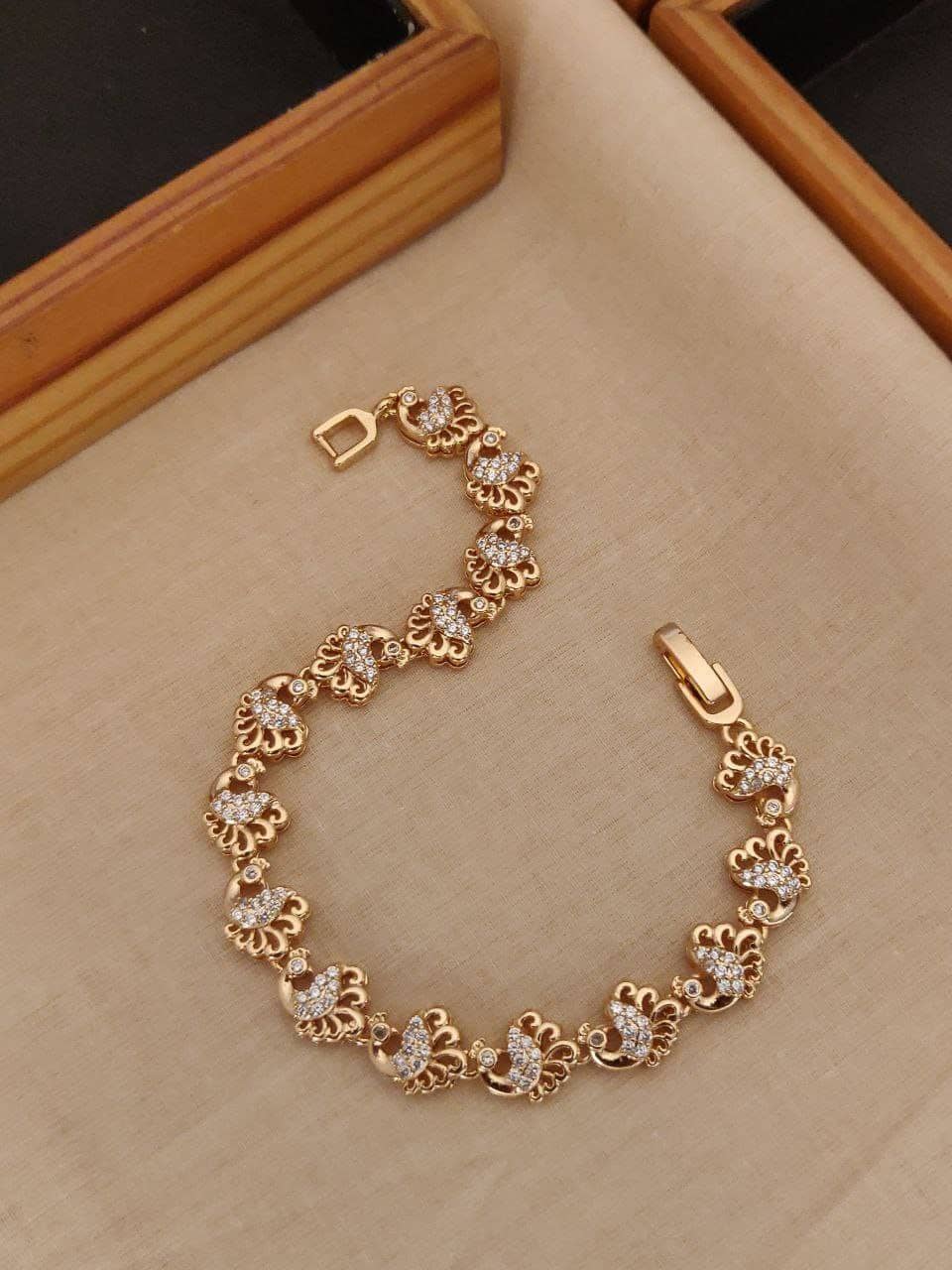 Shivay Fashion  hub Rose Gold Bracelet ( Pack of 1 ) - Bangles & Bracelets | Buy online on ZillyBuy